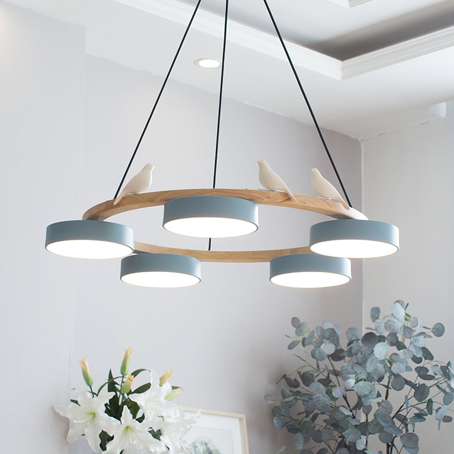 Muto Chandelier Bird Round