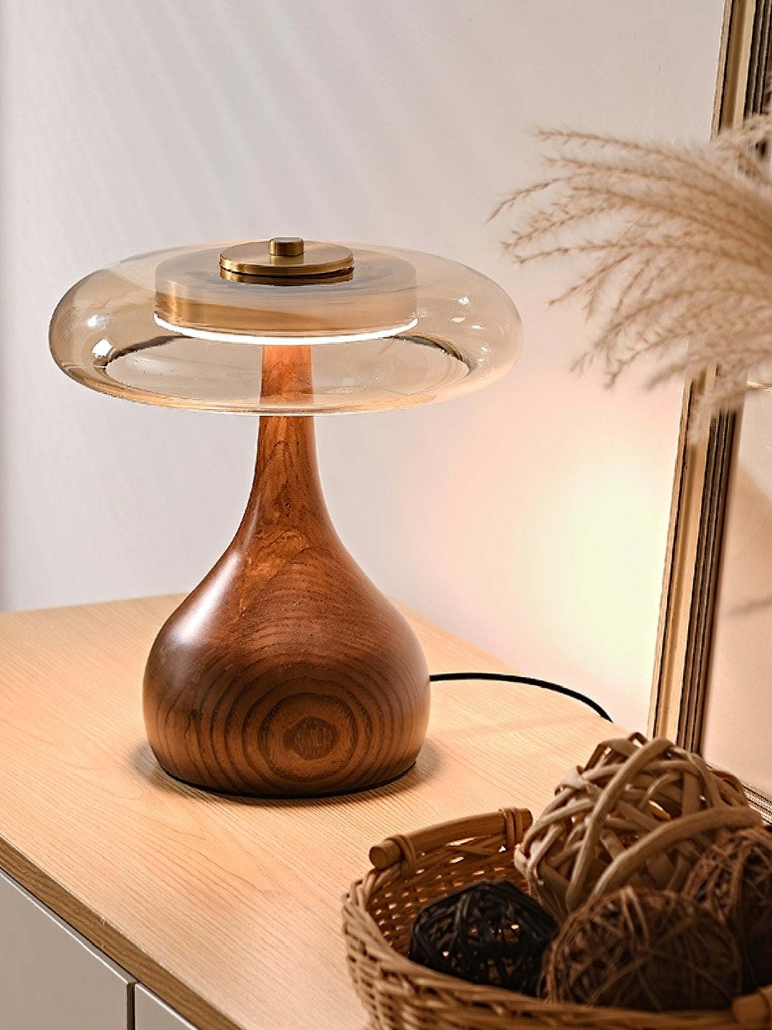 Brittany Modern Wood Table Lamp - Letslighting