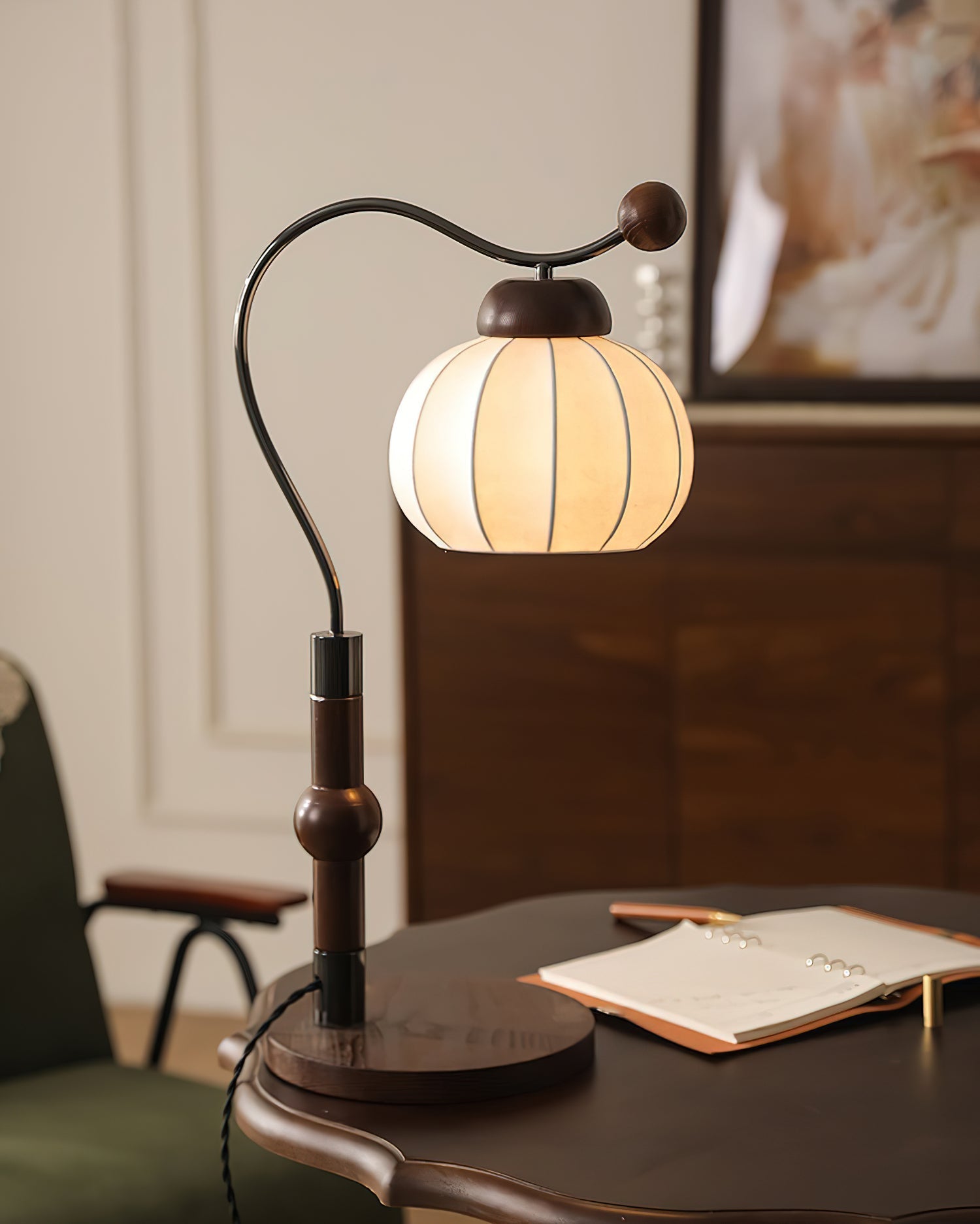 Zyran Silk Wood Retro Table Lamp - Letslighting