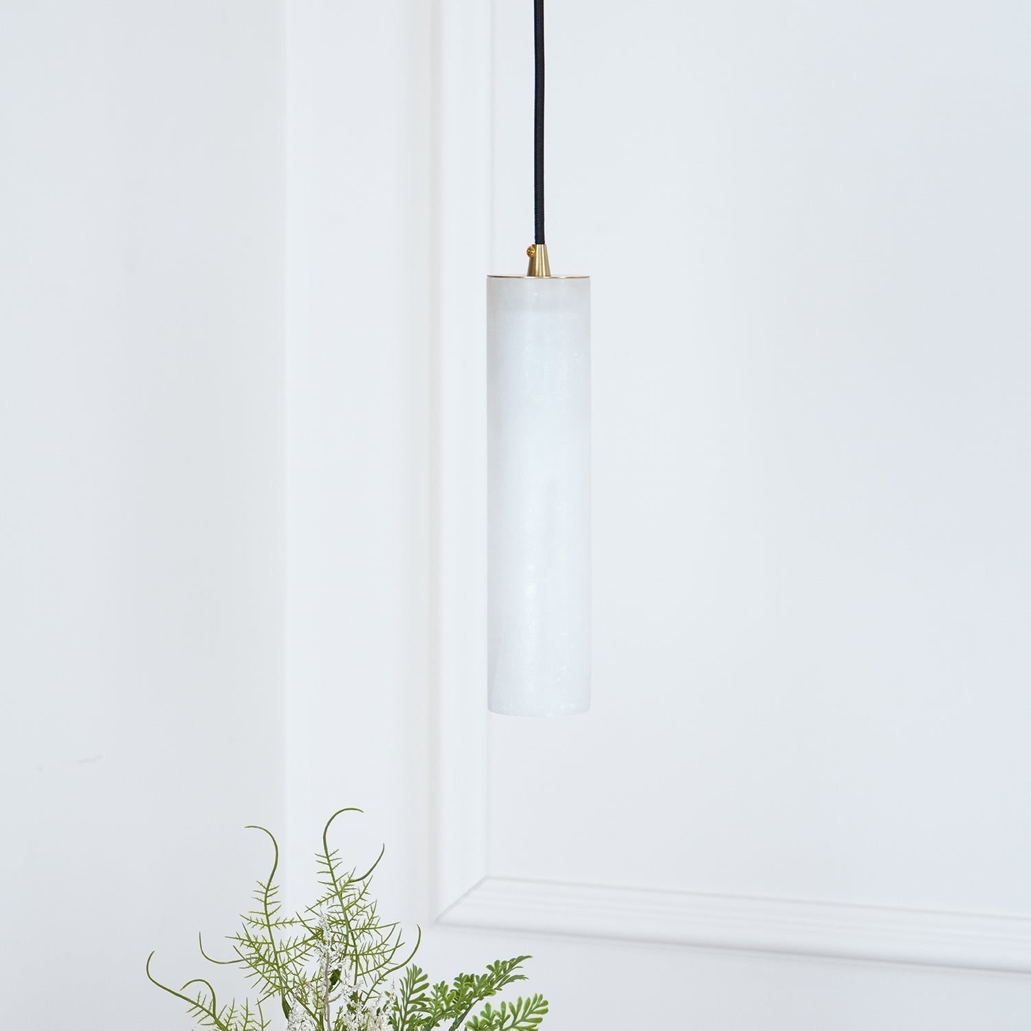 Nyxara Cluster Alabaster Pendant Light - Letslighting