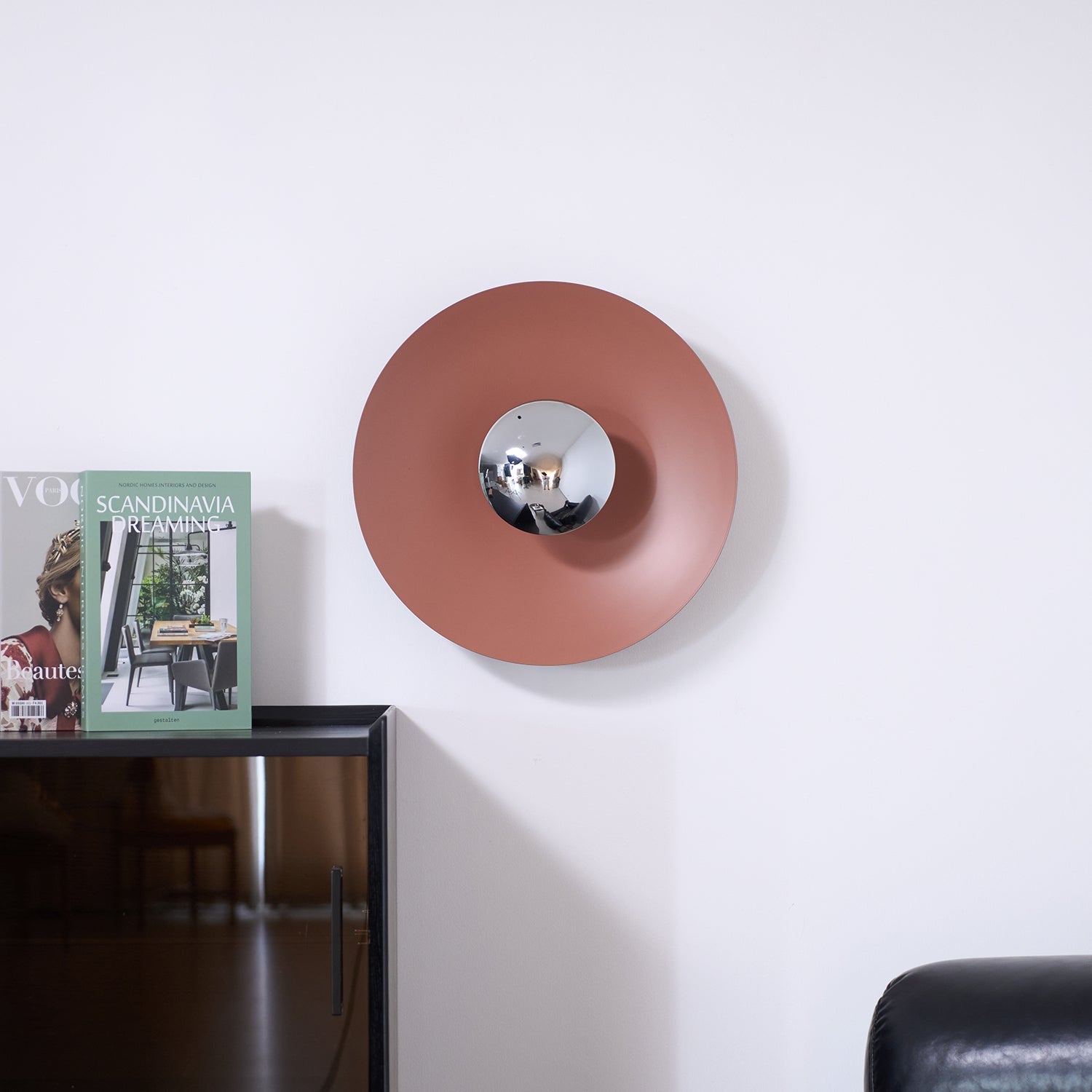 Peacemaker Elegance Simplicity Glow Wall Light - Letslighting