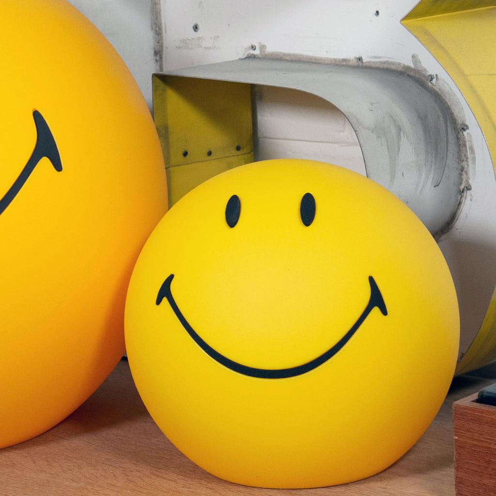 Fiera Plastic Playful Table Lamp - Letslighting