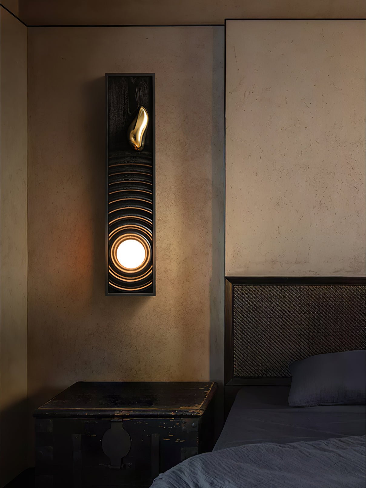 Solano Modern Wood Wall Light