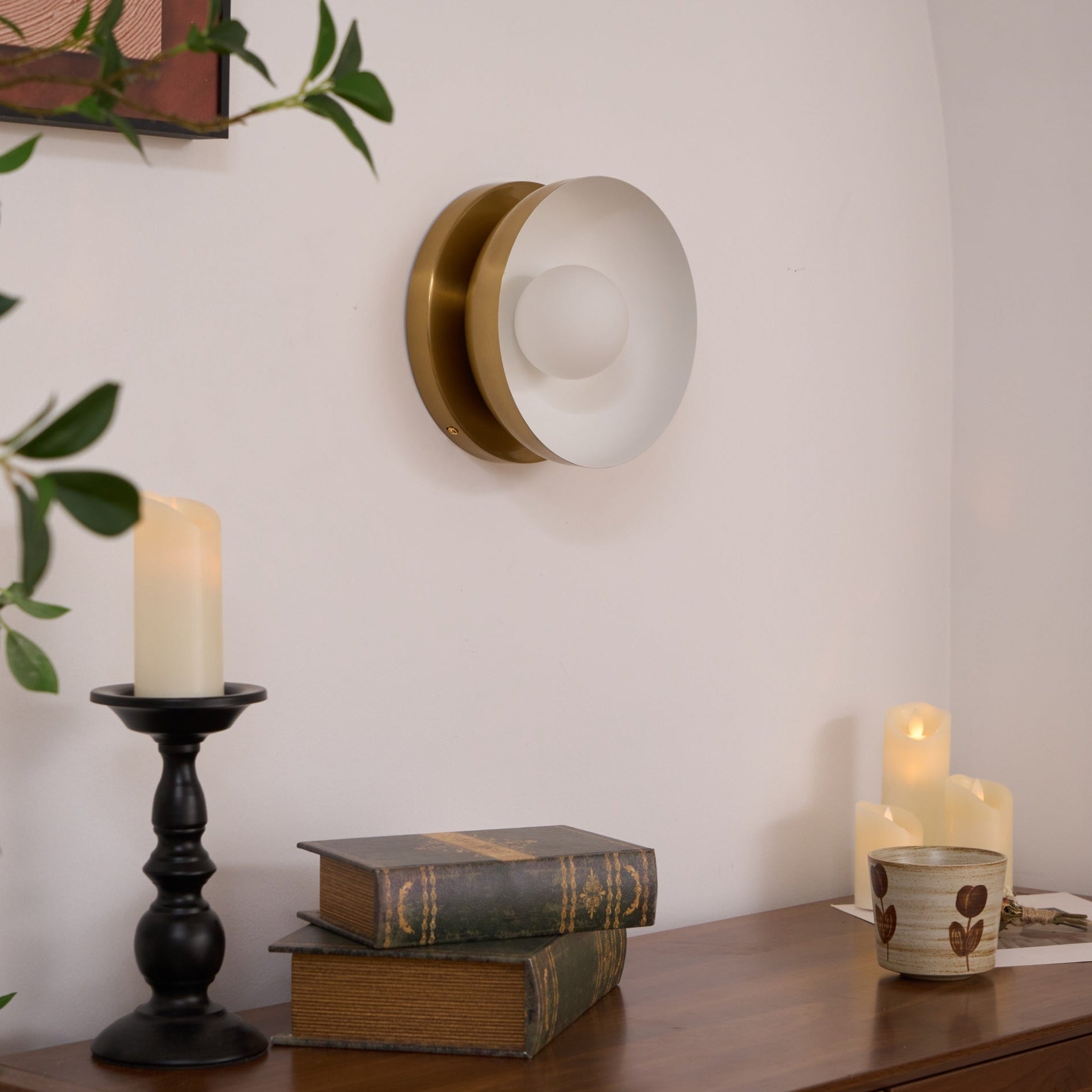 Vethaora Modern Minimalist Solar Eclipse Brass Glass Wall Light - Letslighting