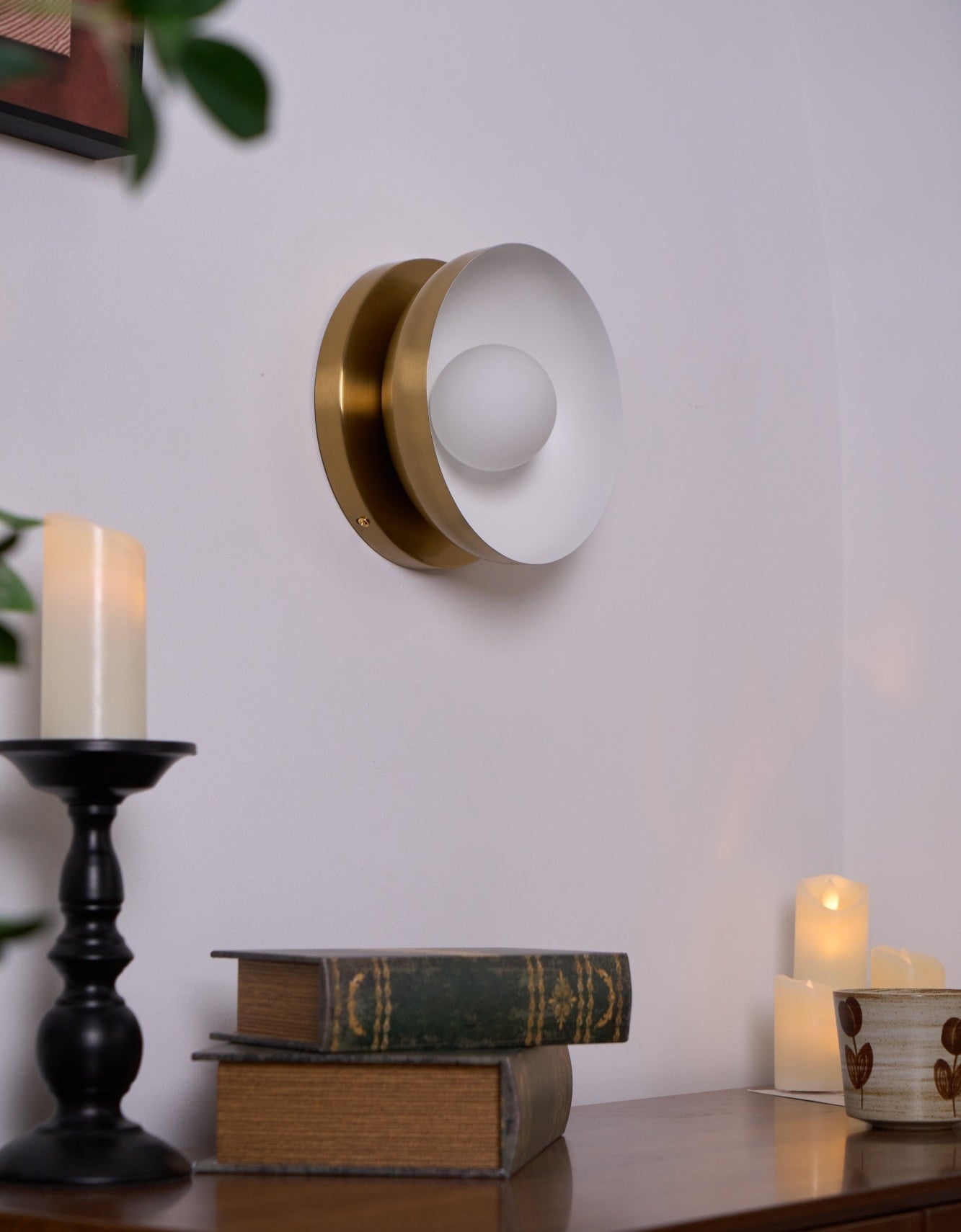 Vethaora Modern Minimalist Solar Eclipse Brass Glass Wall Light - Letslighting