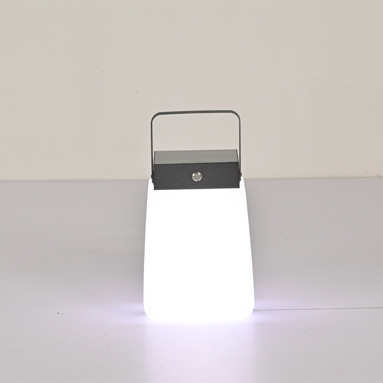 Dillon Minimalist PE Outdoor Light - Letslighting