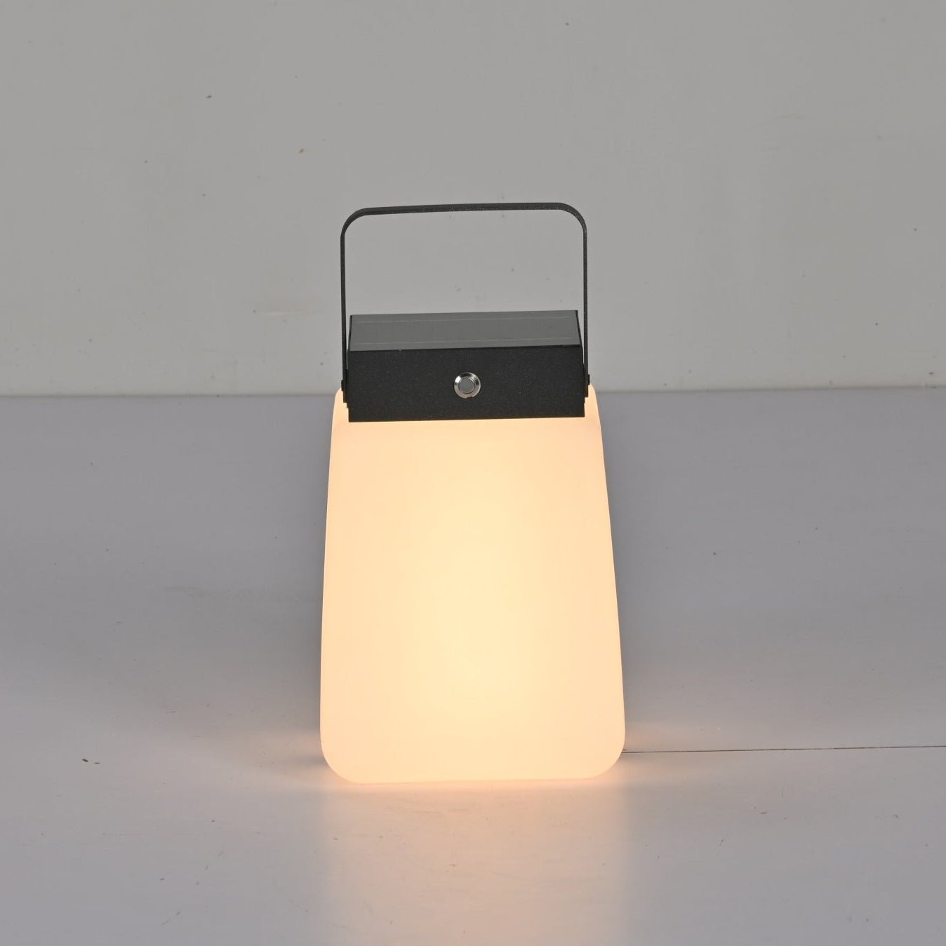 Dillon Minimalist PE Outdoor Light - Letslighting