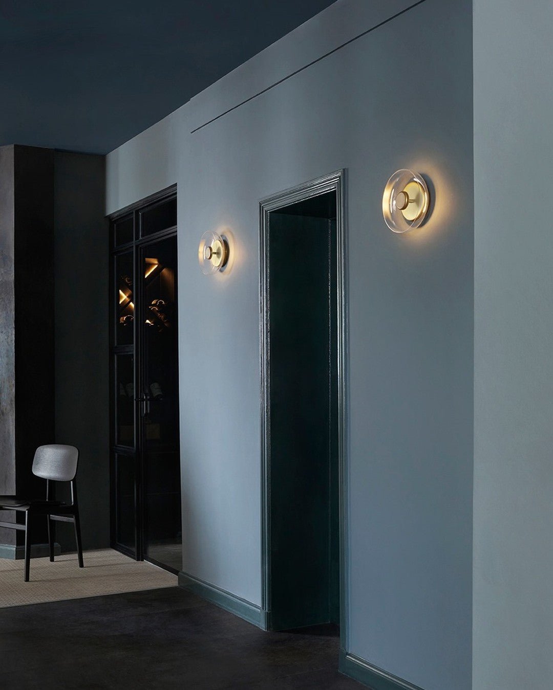 Crux Modern Minimalist Brass Glass Wall Light - Letslighting