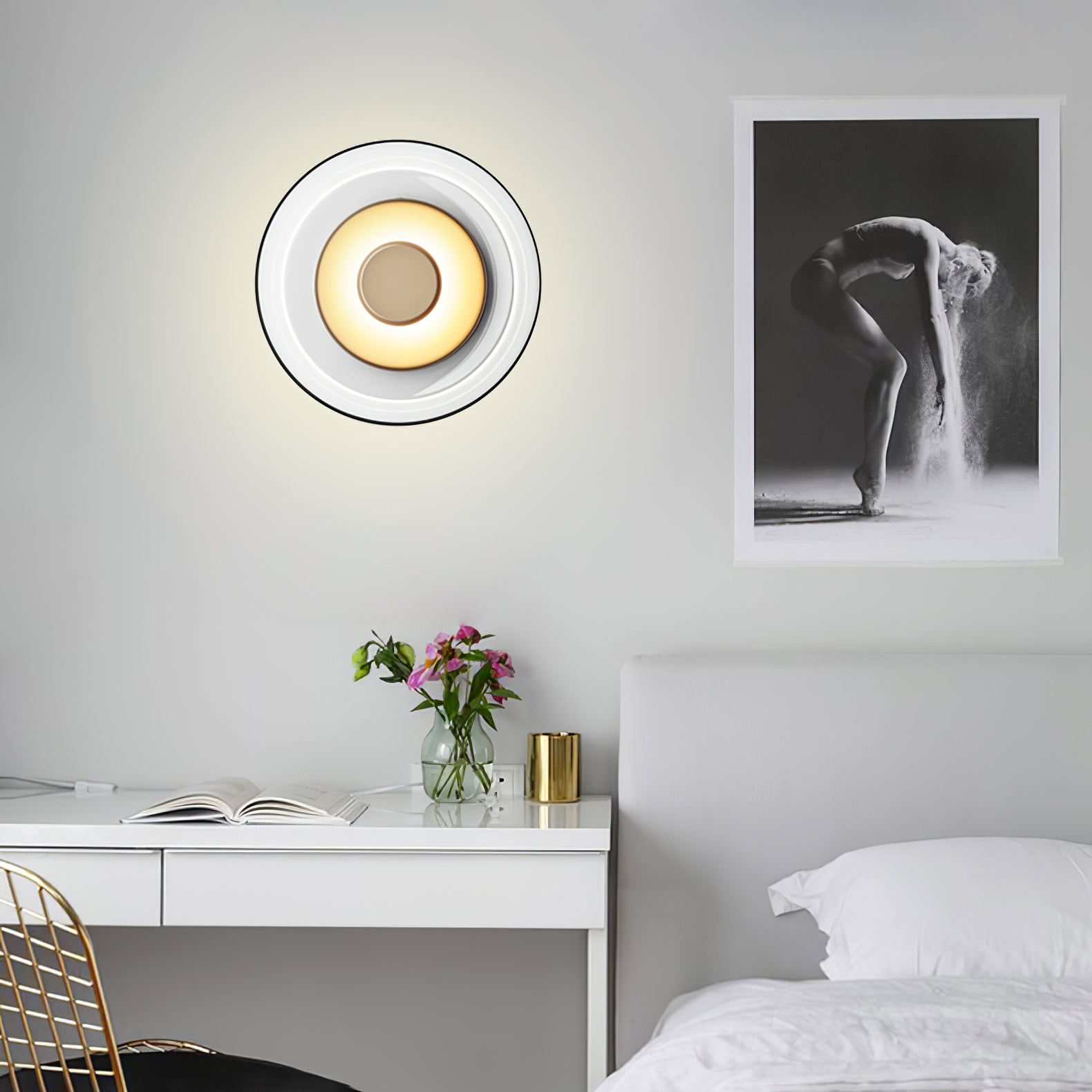 Crux Modern Minimalist Brass Glass Wall Light - Letslighting