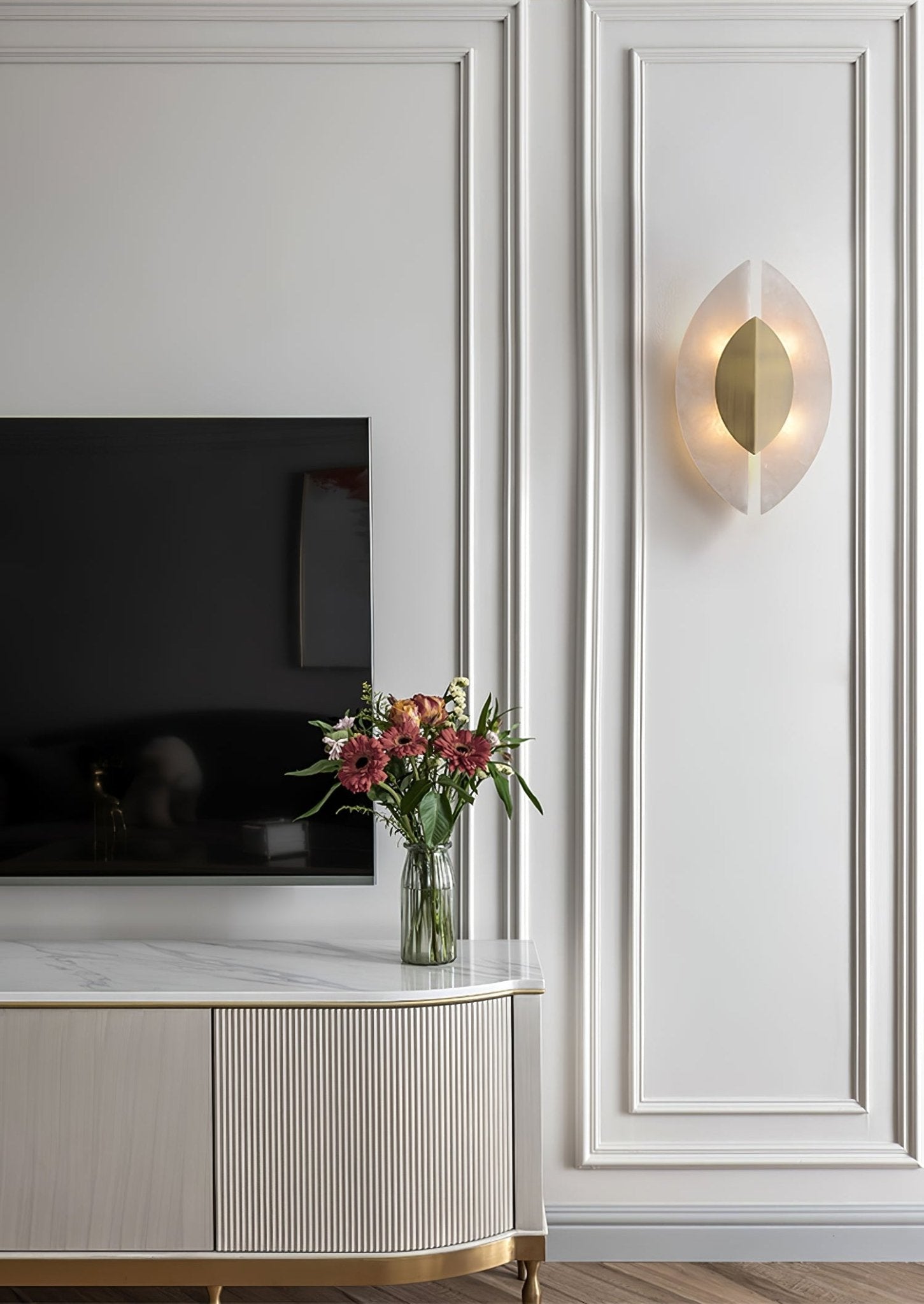Solari Modern Alabaster Sconce