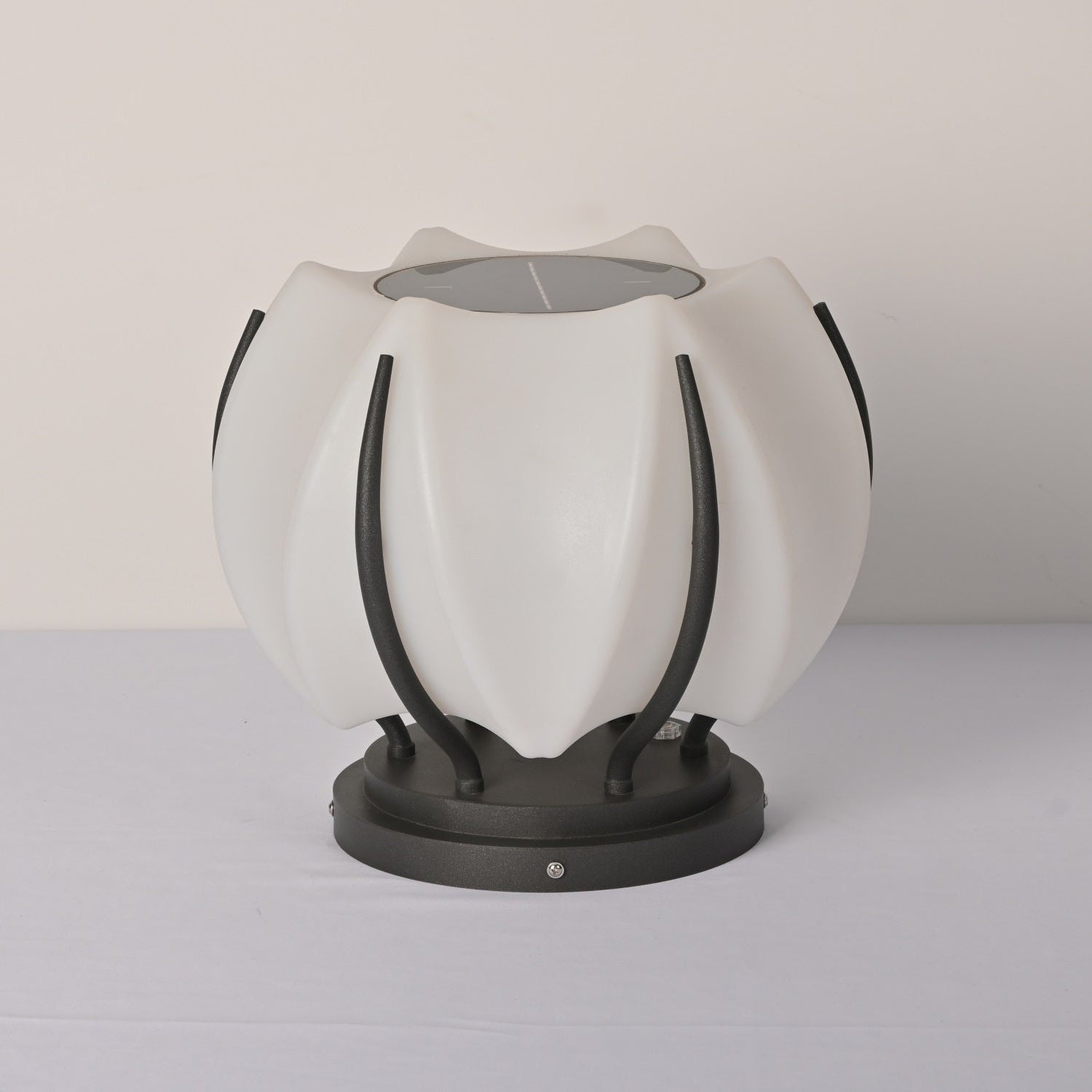 Leon Minimalist Outdoor Light - Letslighting