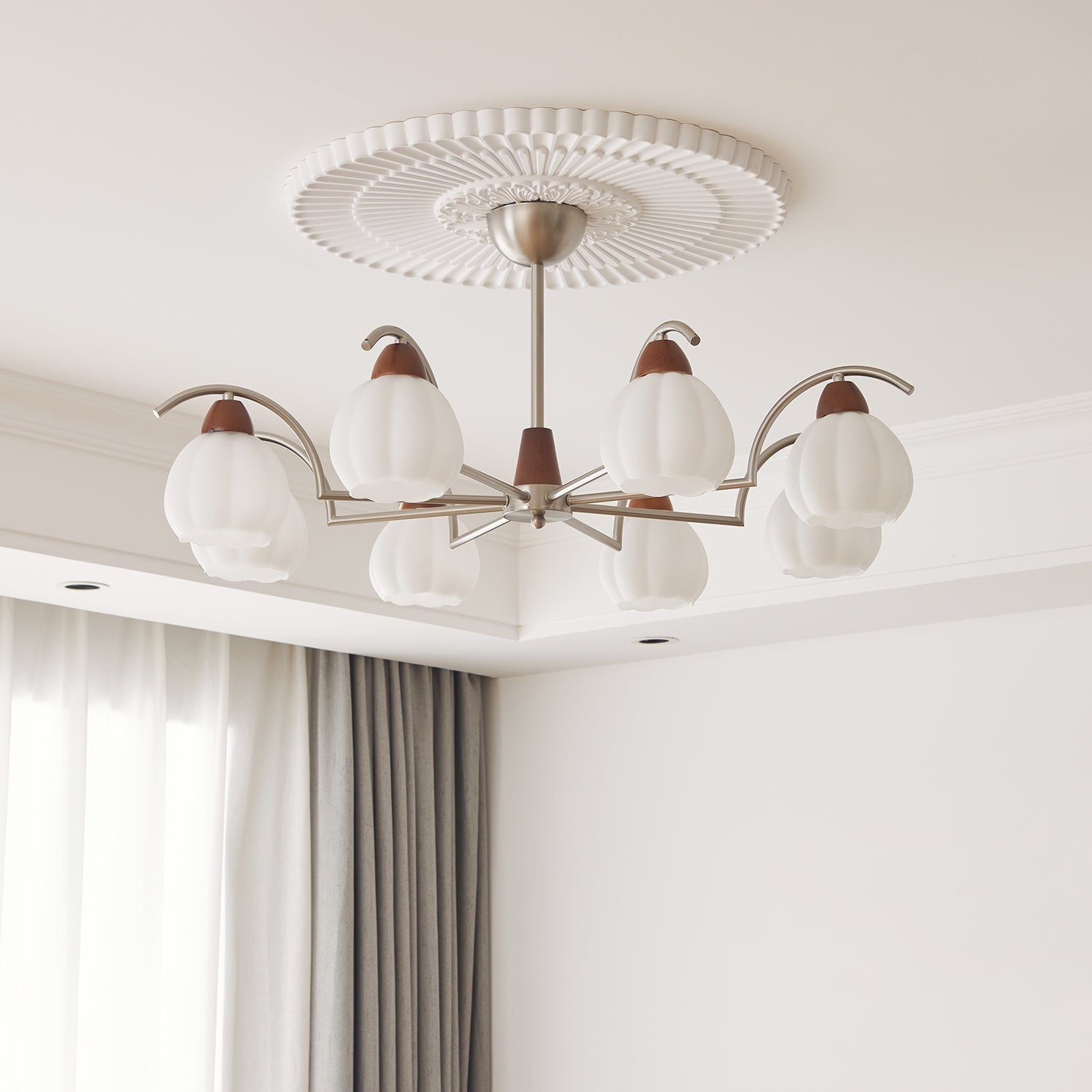 Ilaeiel Traditional Elegance Bloom Wood Glass Chandelier - Letslighting