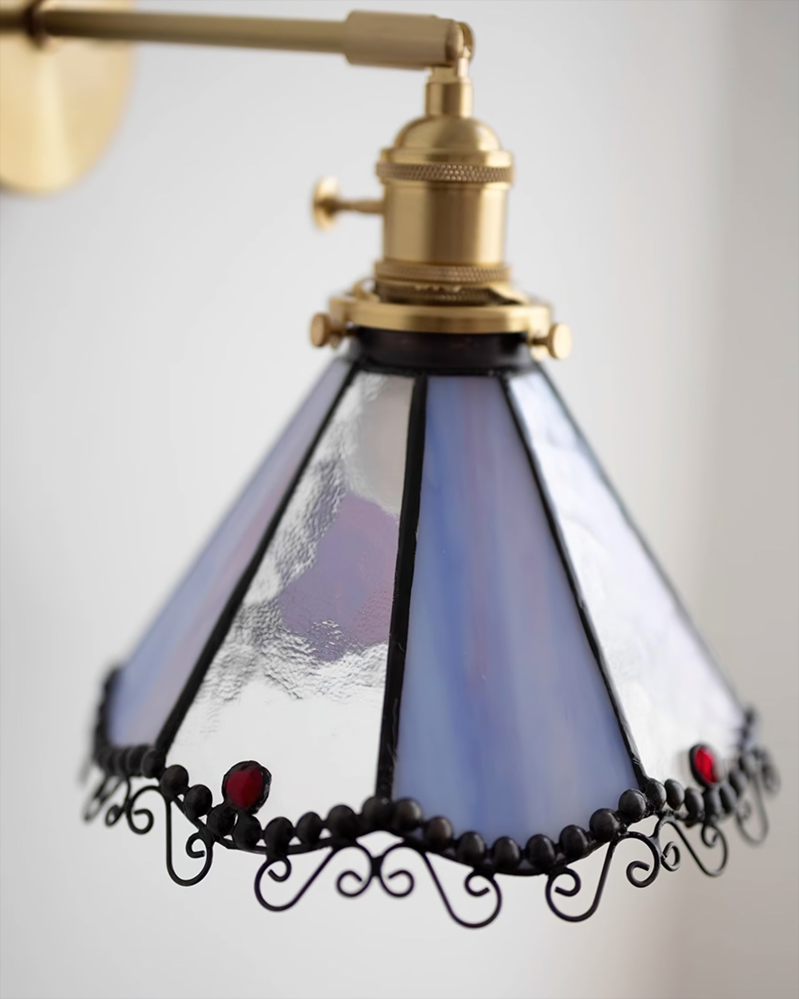 Tiffany Serena Wall Light - Letslighting