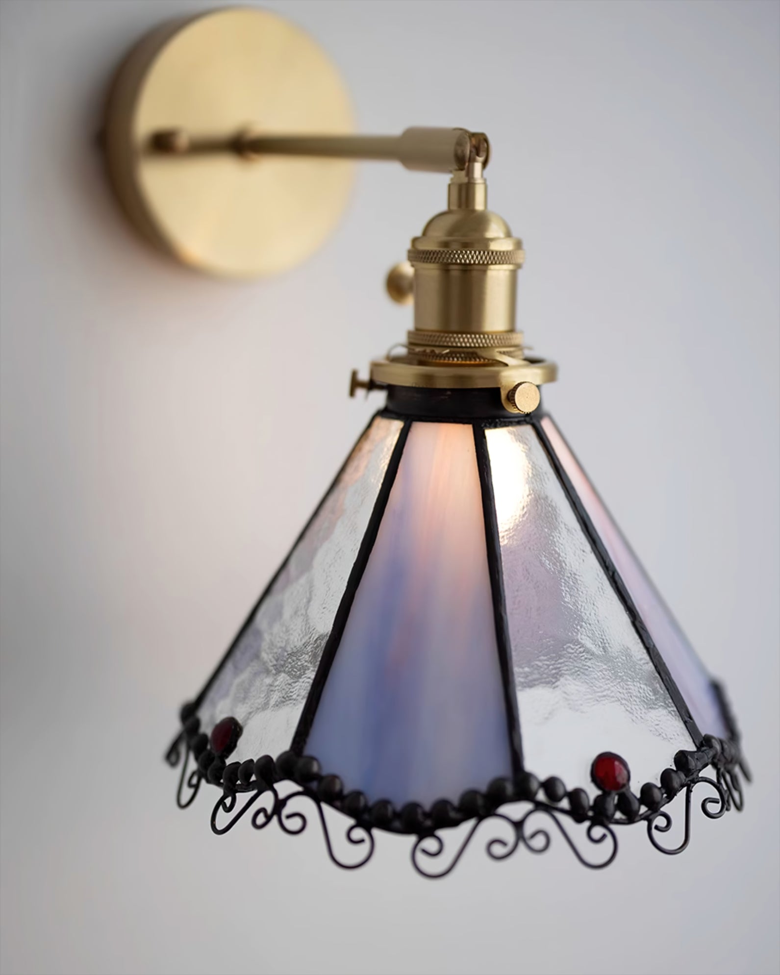 Tiffany Serena Wall Light - Letslighting