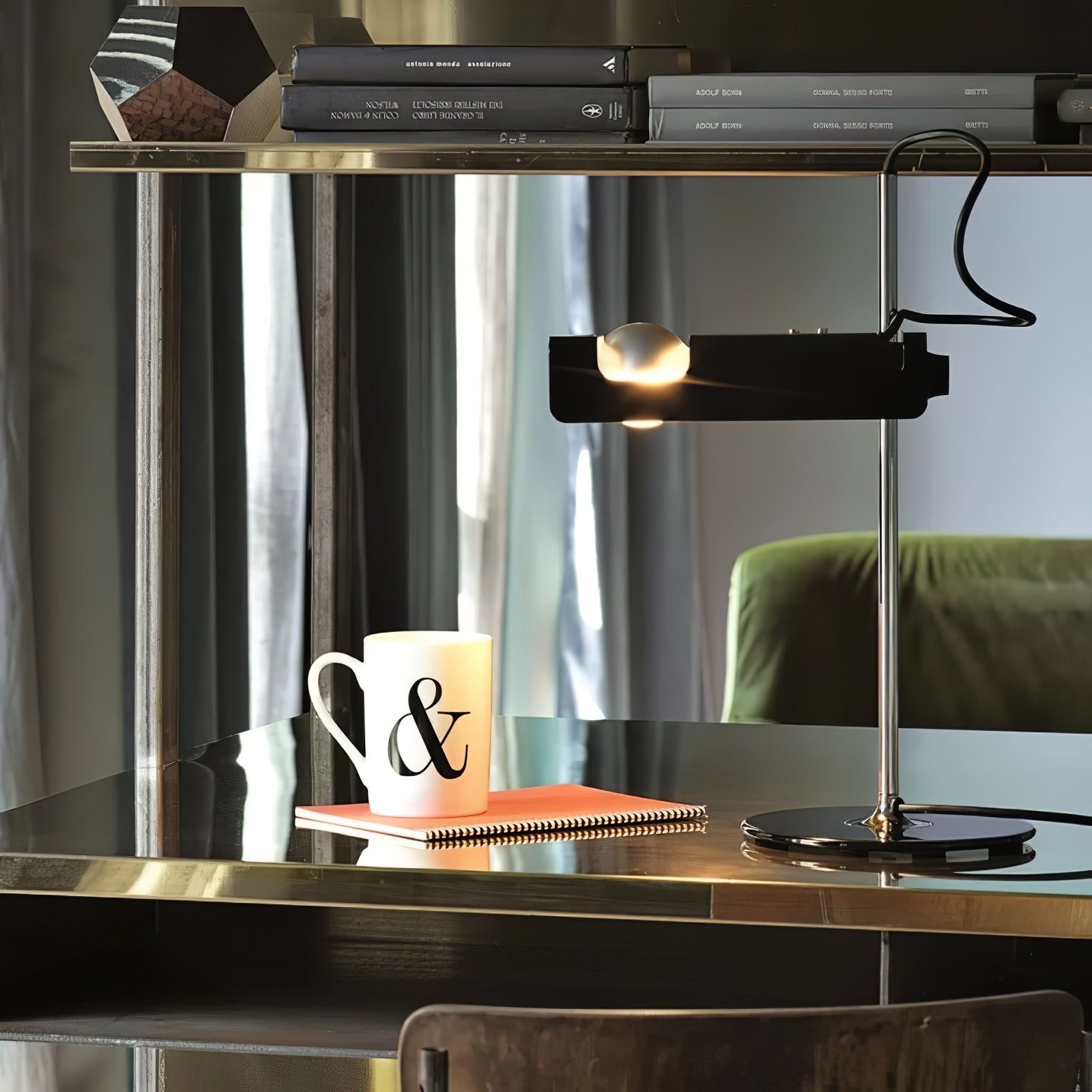Lumousin Futuristic Table Lamp - Letslighting