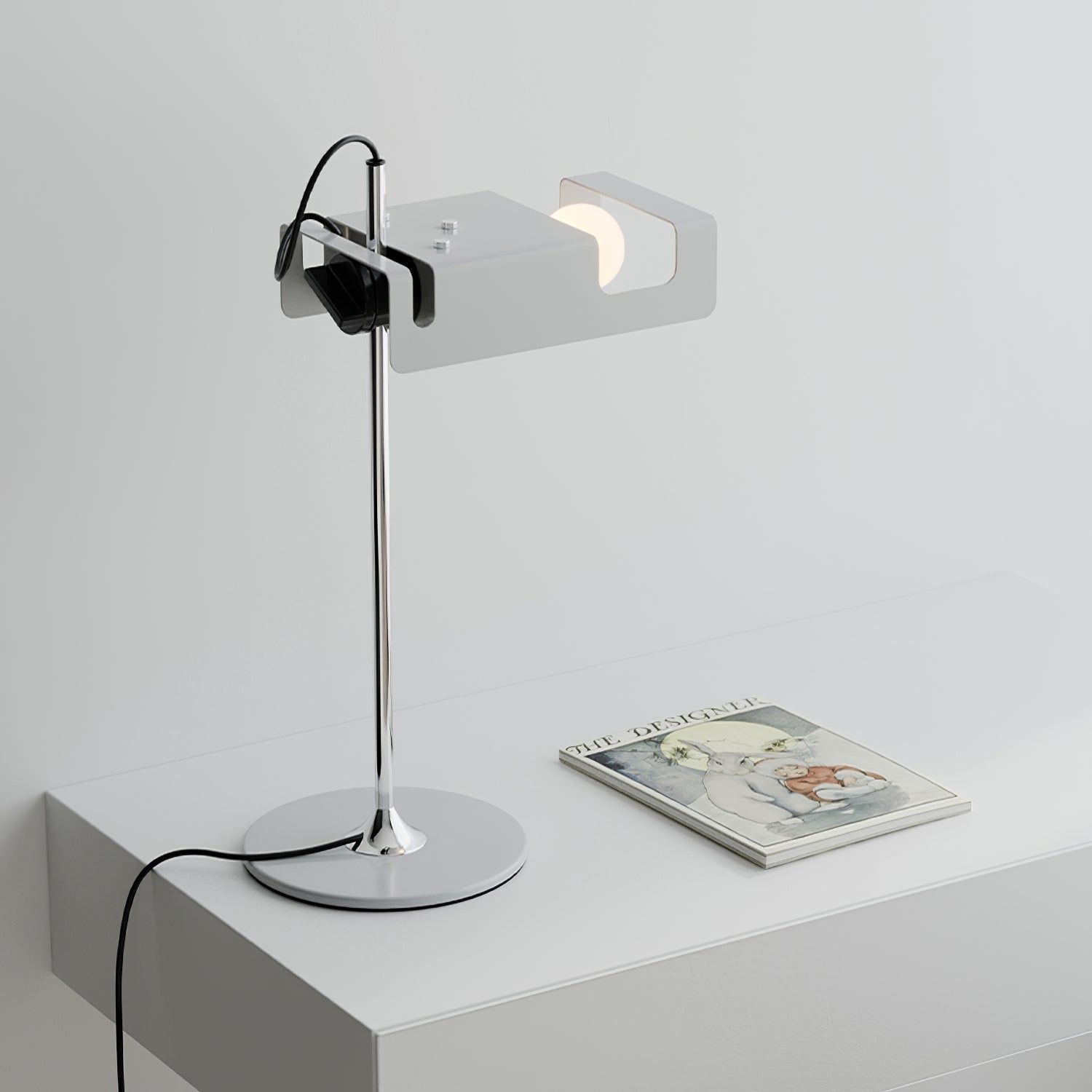 Lumousin Futuristic Table Lamp - Letslighting