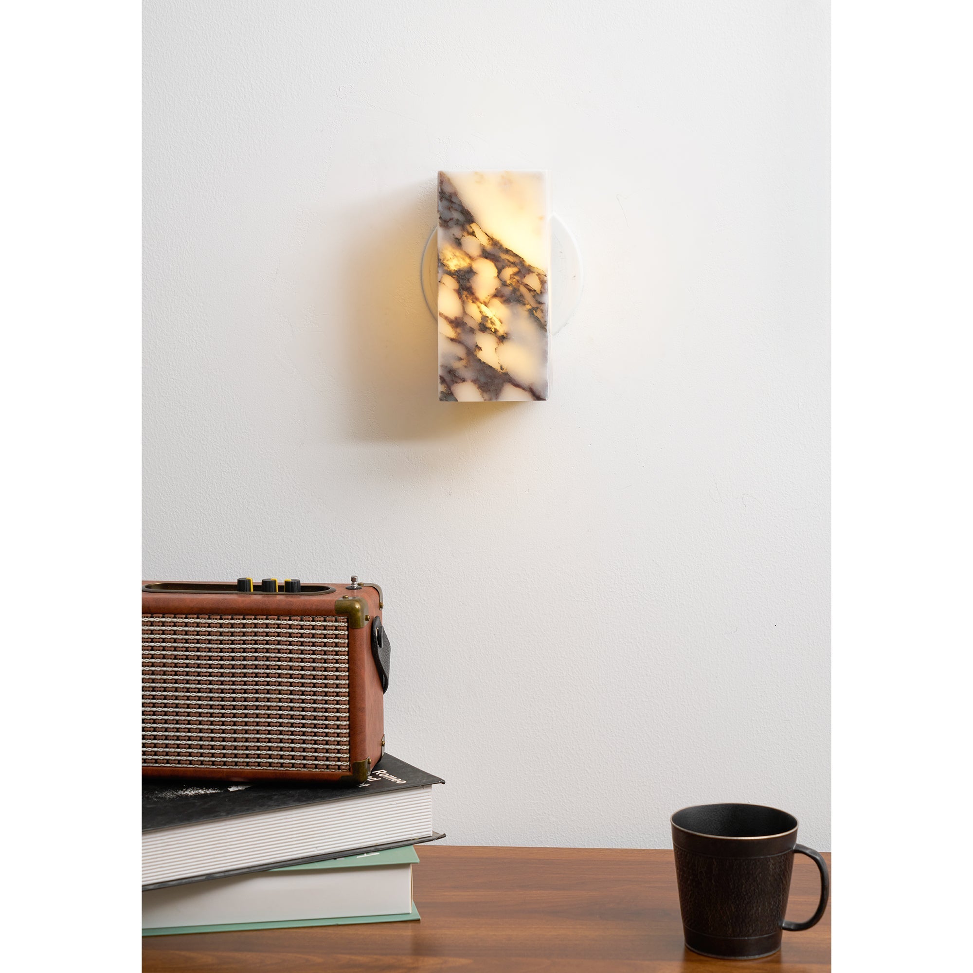 Illaee Modern Minimalist Square Marble Wall Lamp - Letslighting