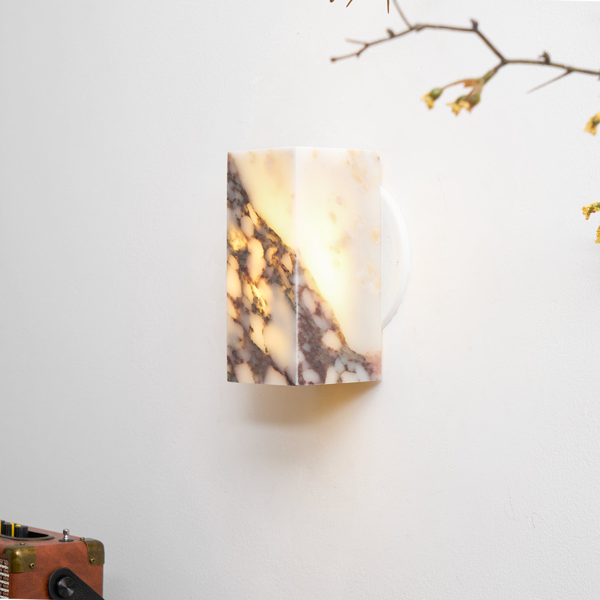 Illaee Modern Minimalist Square Marble Wall Lamp - Letslighting