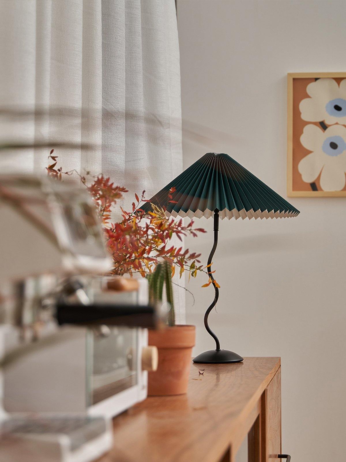 Vioro Fabric Table Lamp - Letslighting