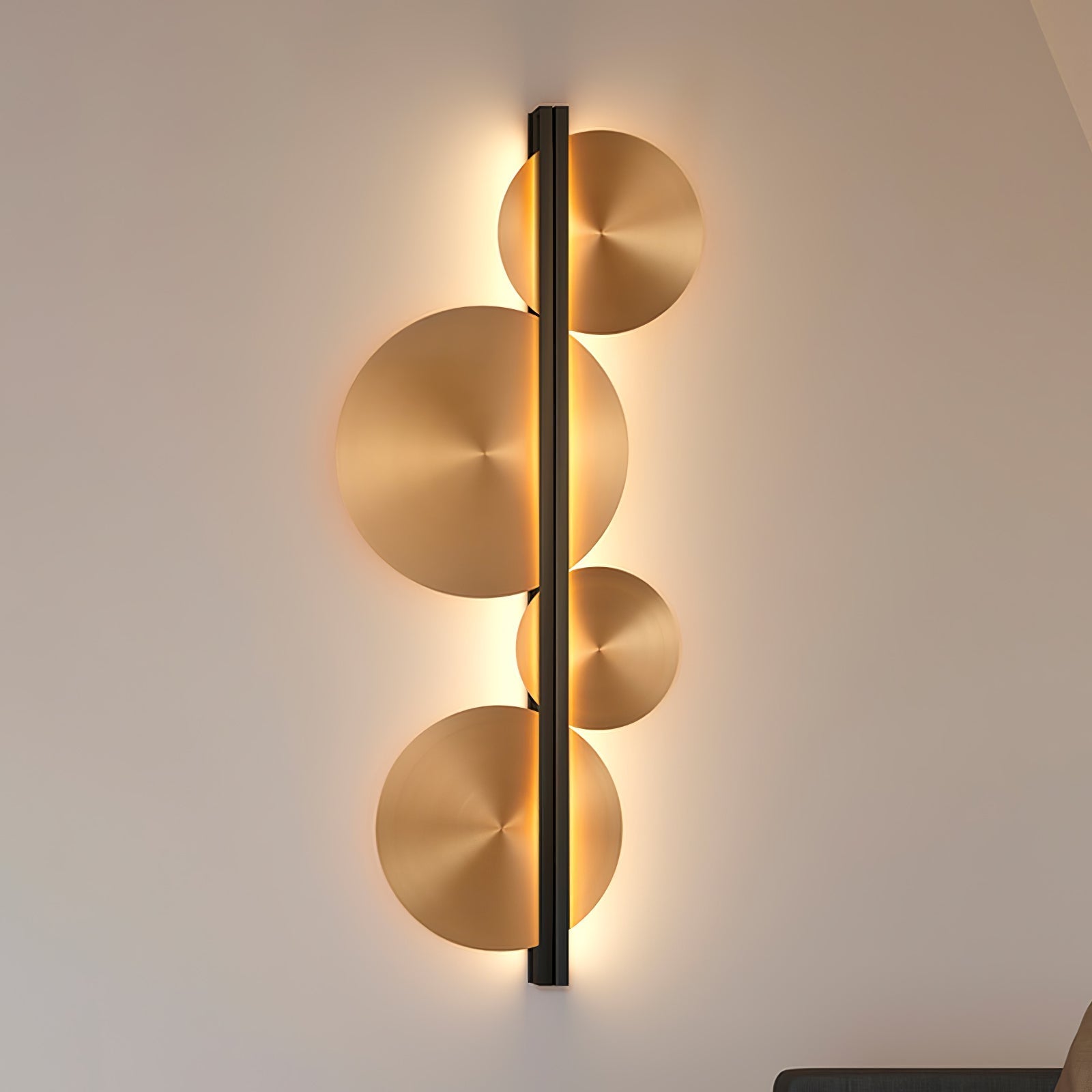 Lustra Wall Lamp Gold Circular Sculptural - Letslighting