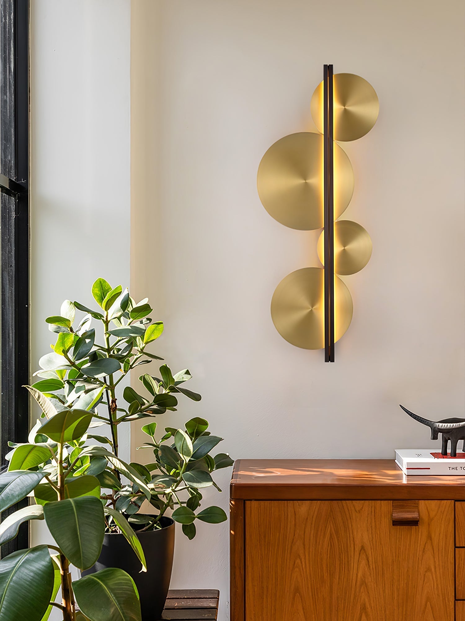 Lustra Wall Lamp Gold Circular Sculptural - Letslighting