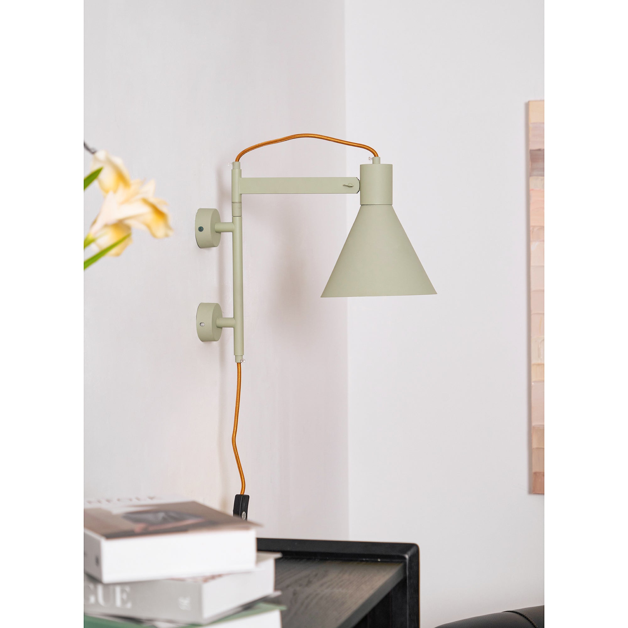 Ivela Modern Minimalist Plug-In Wall Lamp - Letslighting