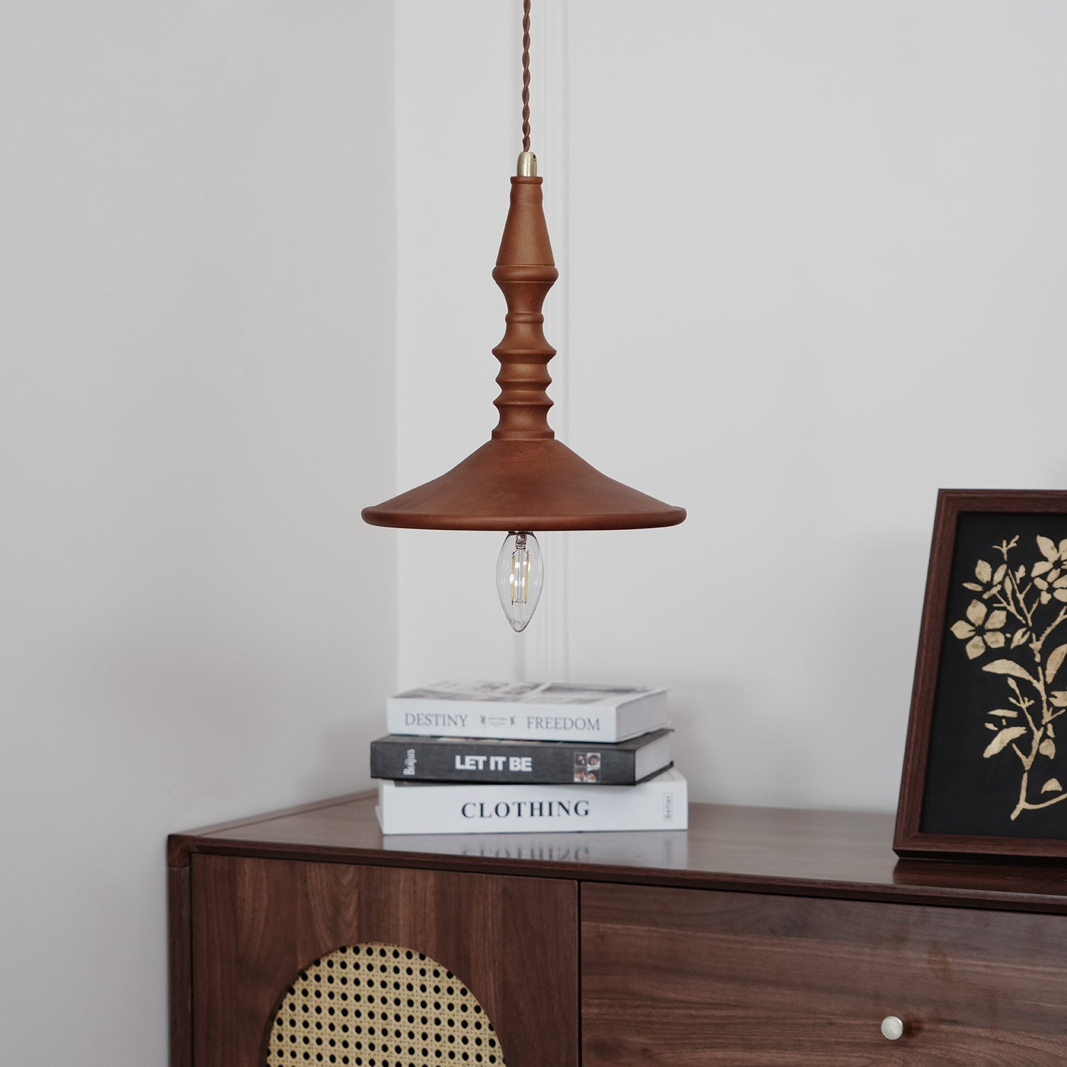 Iraeiel Vintage Minimalist Wooden Pendant Light - Letslighting