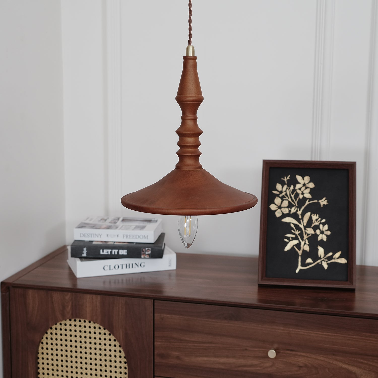 Iraeiel Vintage Minimalist Wooden Pendant Light - Letslighting