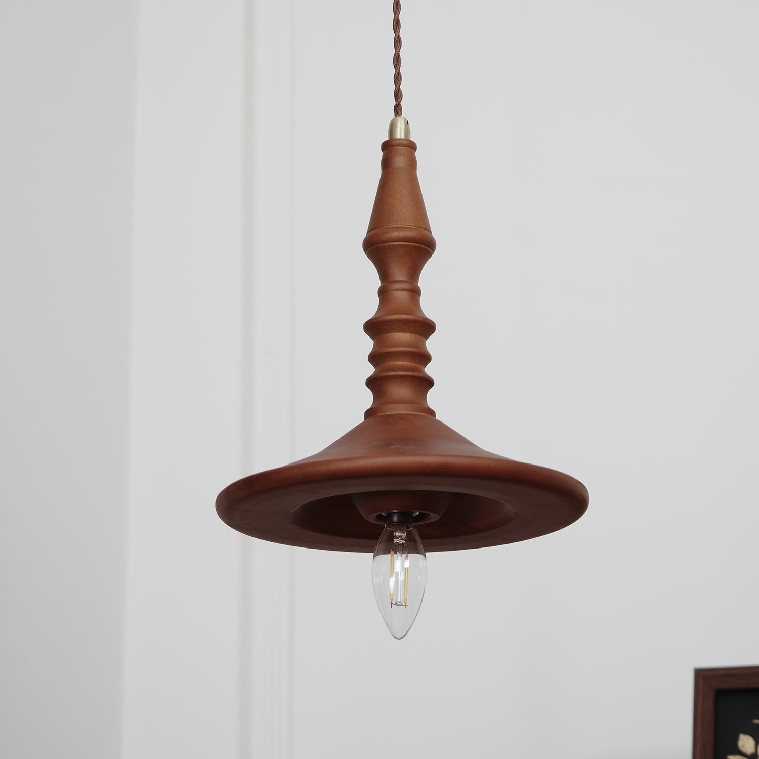 Iraeiel Vintage Minimalist Wooden Pendant Light - Letslighting