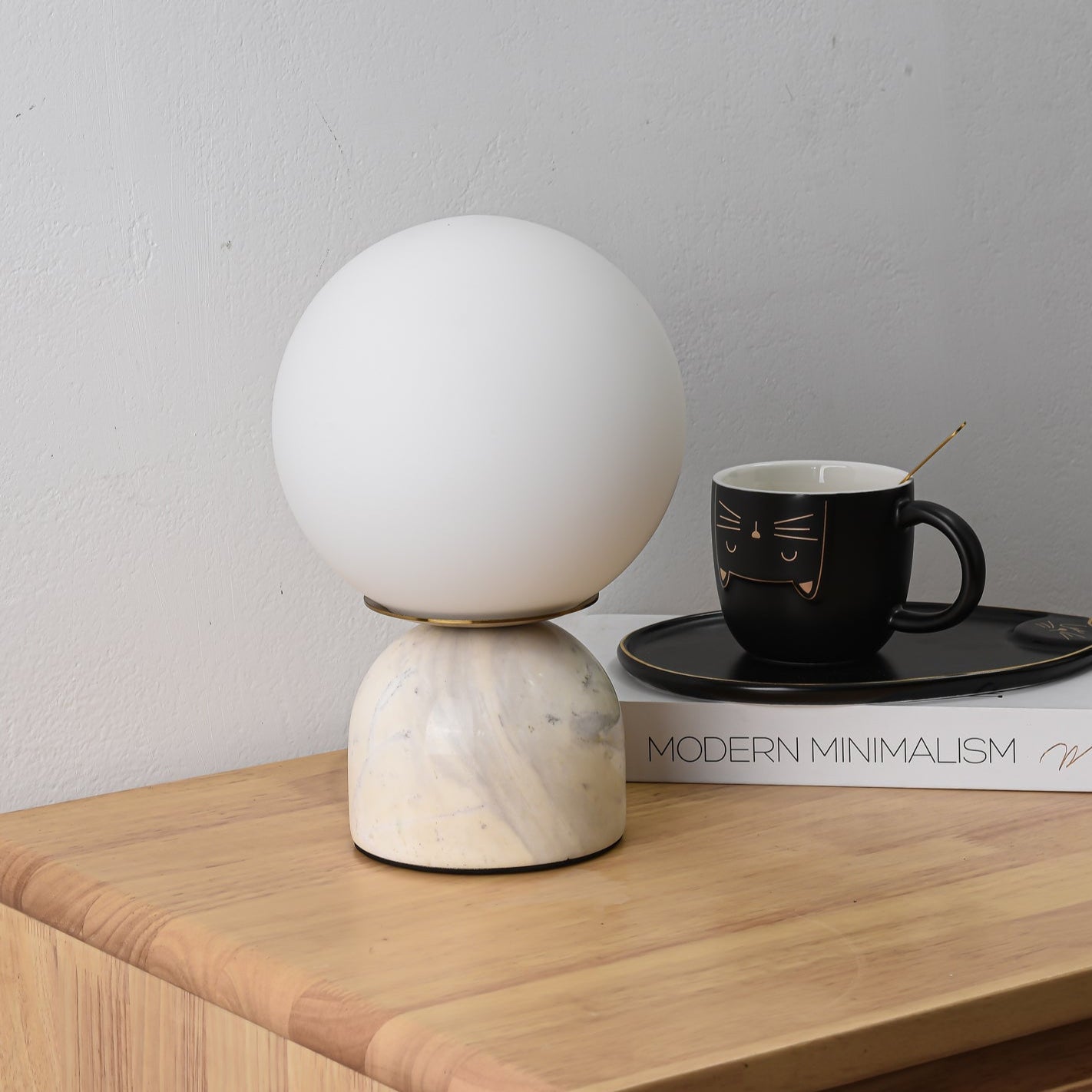 Orone Marble Scandinavian Table Lamp - Letslighting