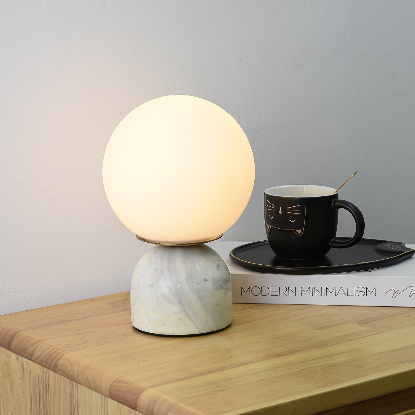 Orone Marble Scandinavian Table Lamp - Letslighting
