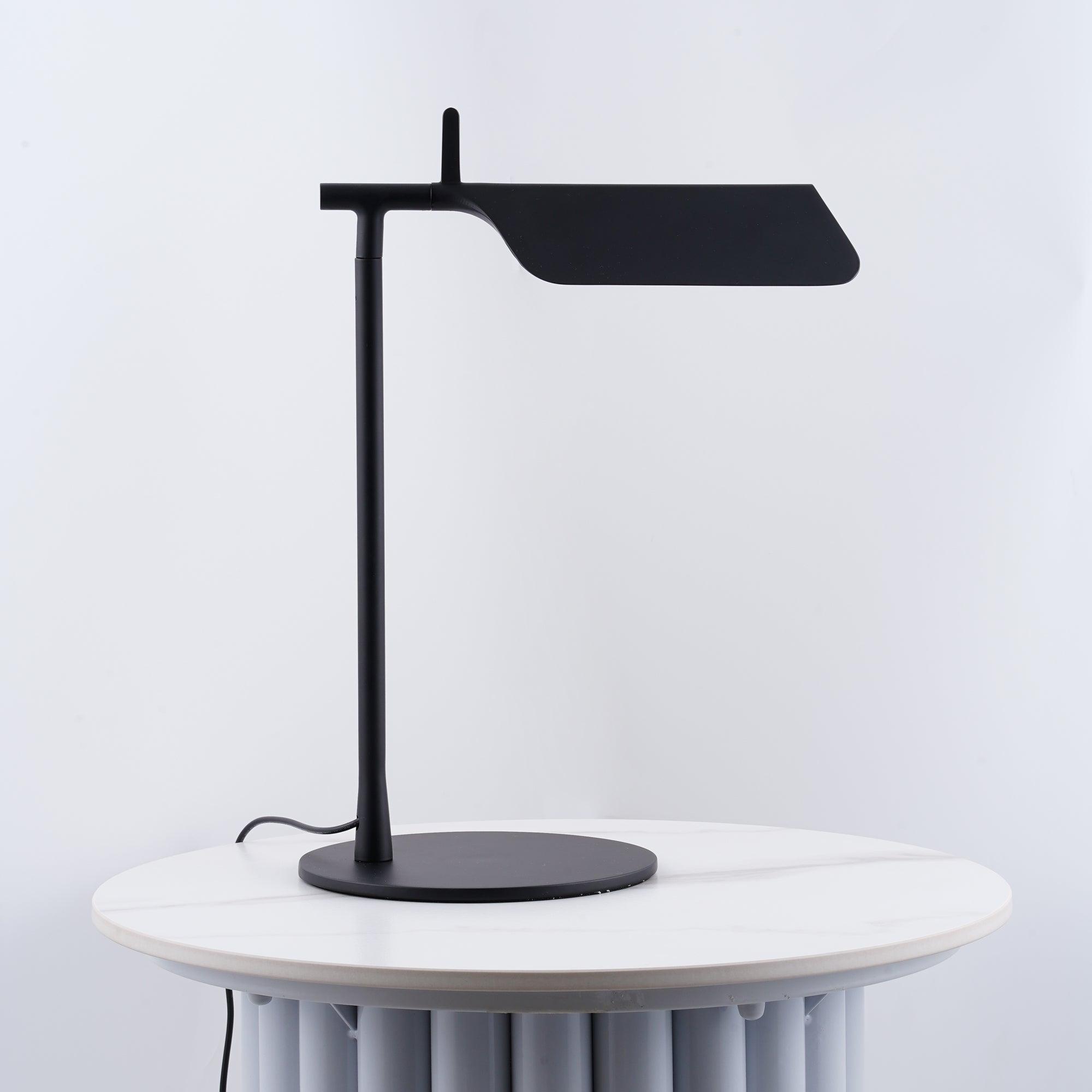 Axil Acrylic Minimalist Table Lamp - Letslighting