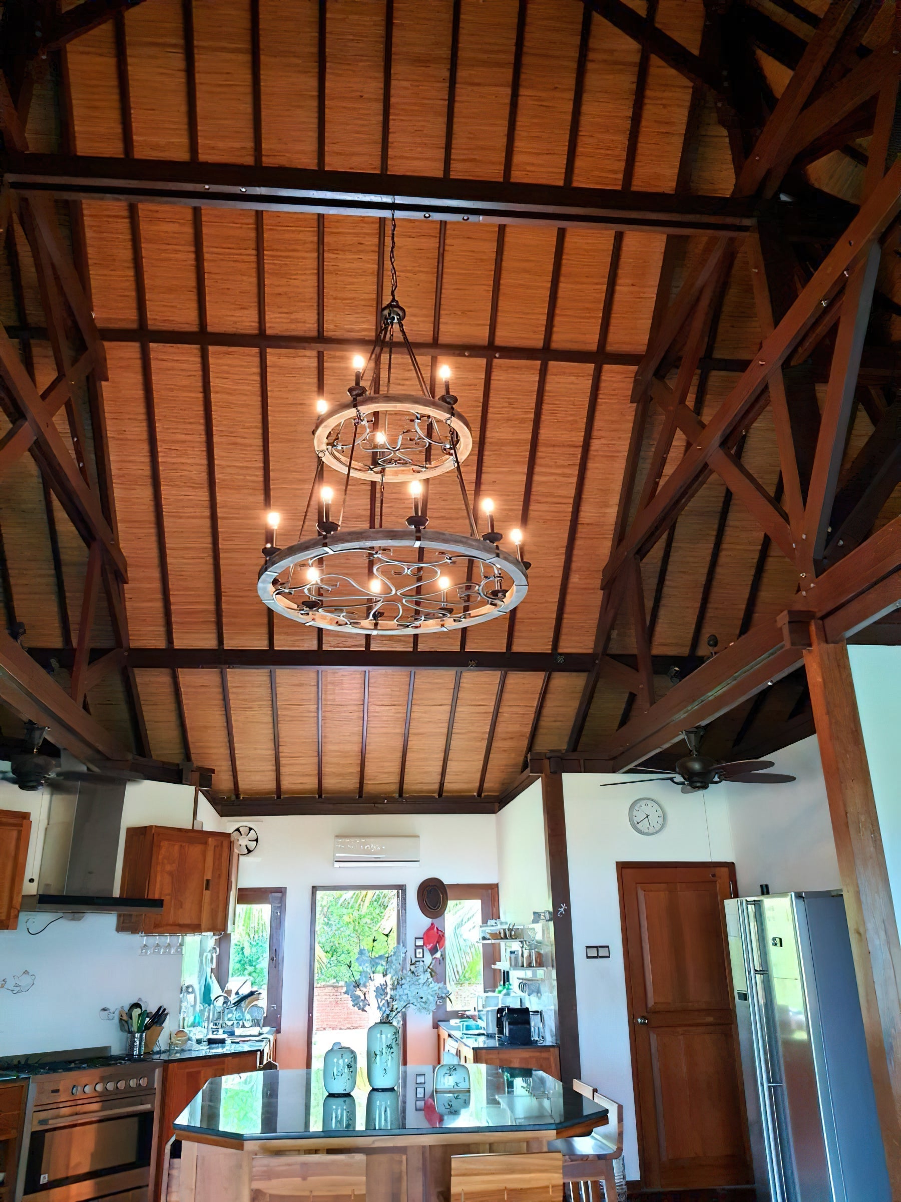 Evtalen Vintage Industrial Wooden Chandelier - Letslighting