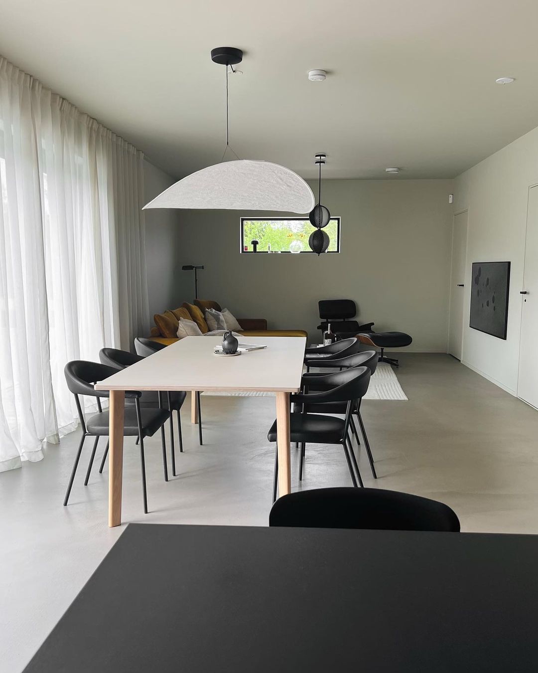 Vela Minimalist Silk Pendant Light - Letslighting