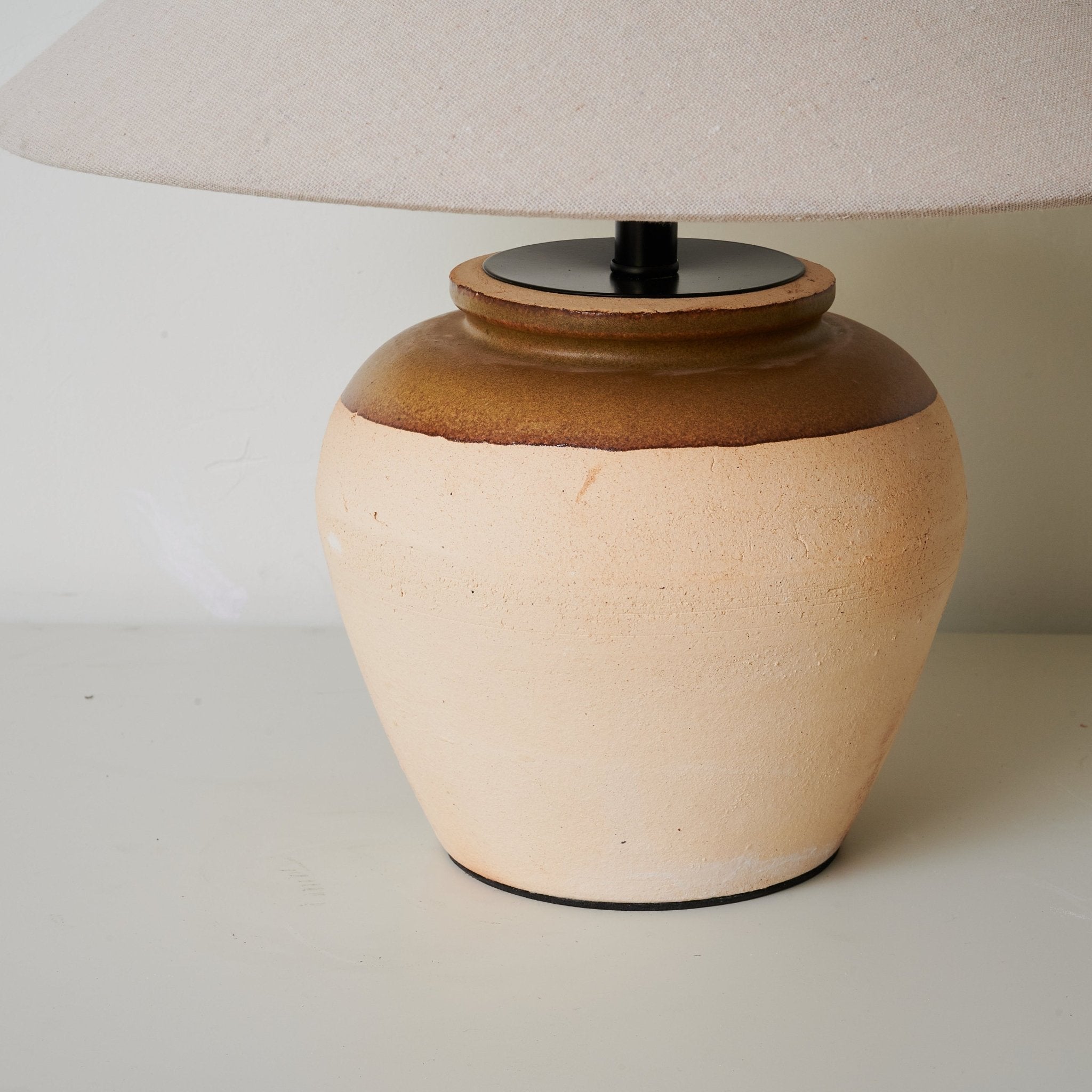Eric Modern Ceramics Table Lamp - Letslighting