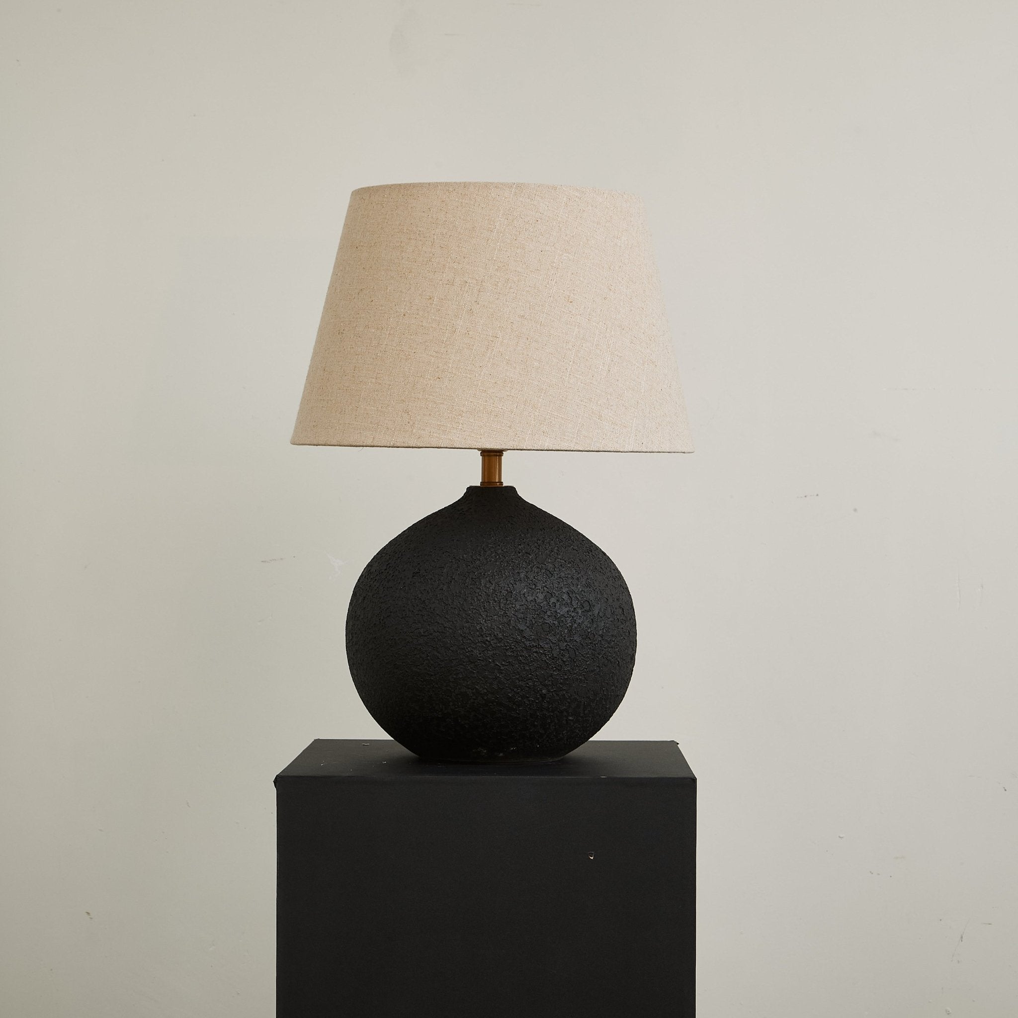 Serena Modern Table Lamp - Letslighting