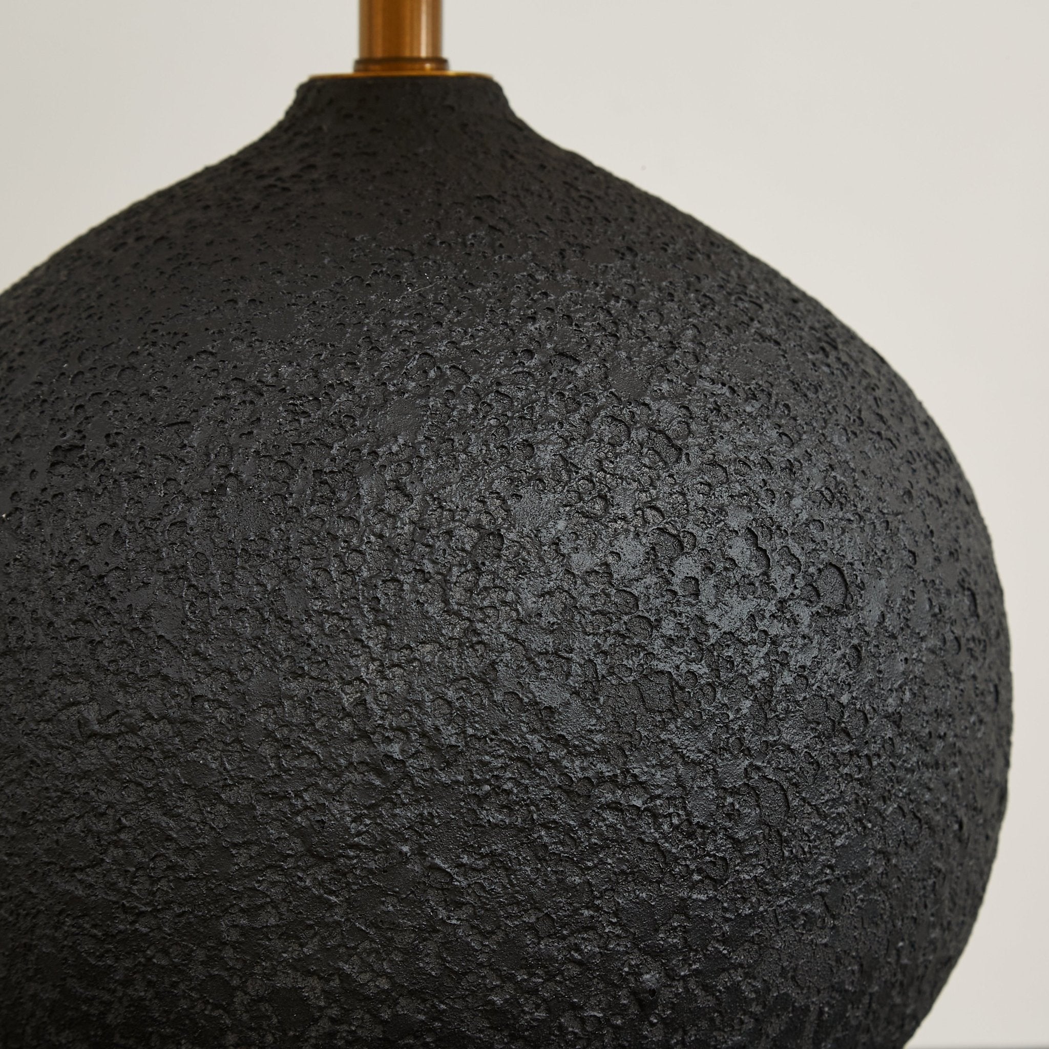 Serena Modern Table Lamp - Letslighting