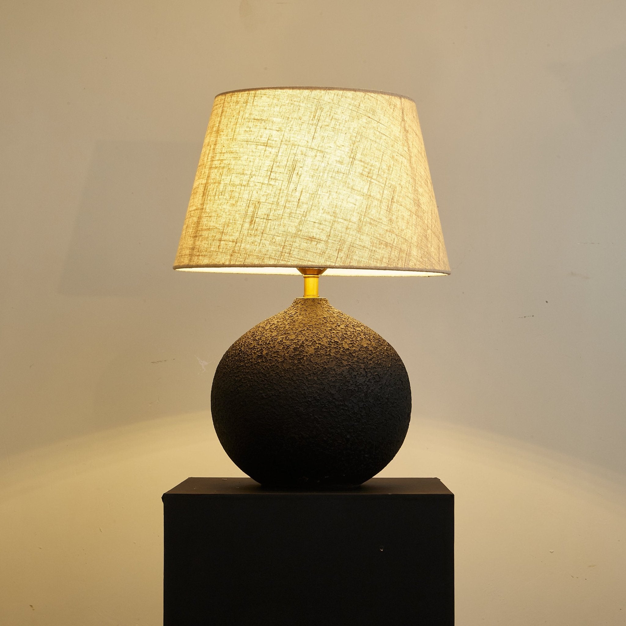 Serena Modern Table Lamp - Letslighting
