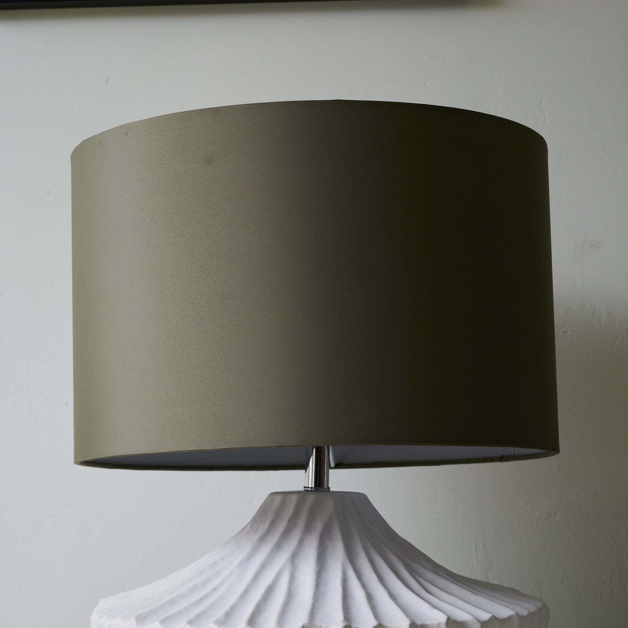 Arthur Minimalist Table Lamp - Letslighting