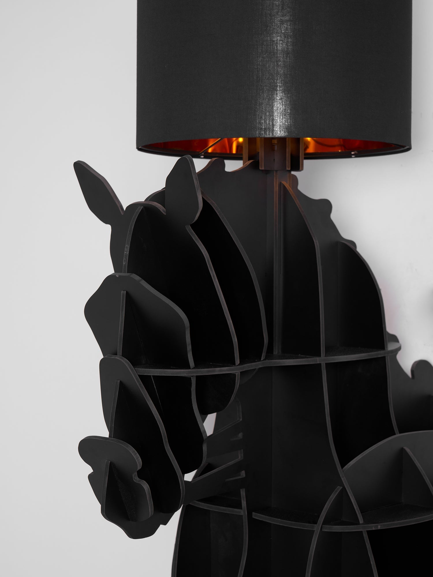 Zothaara Horse-shaped Floor Lamp - Letslighting