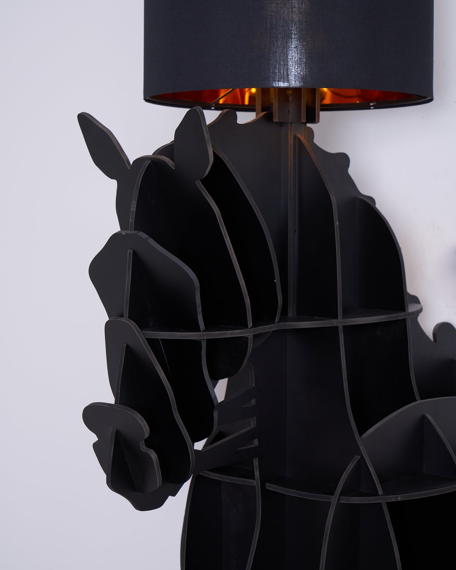 Zothaara Horse-shaped Floor Lamp - Letslighting