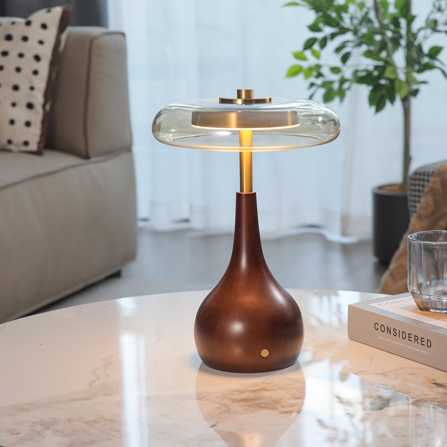 Solance Wood Vintage Table Lamp - Letslighting