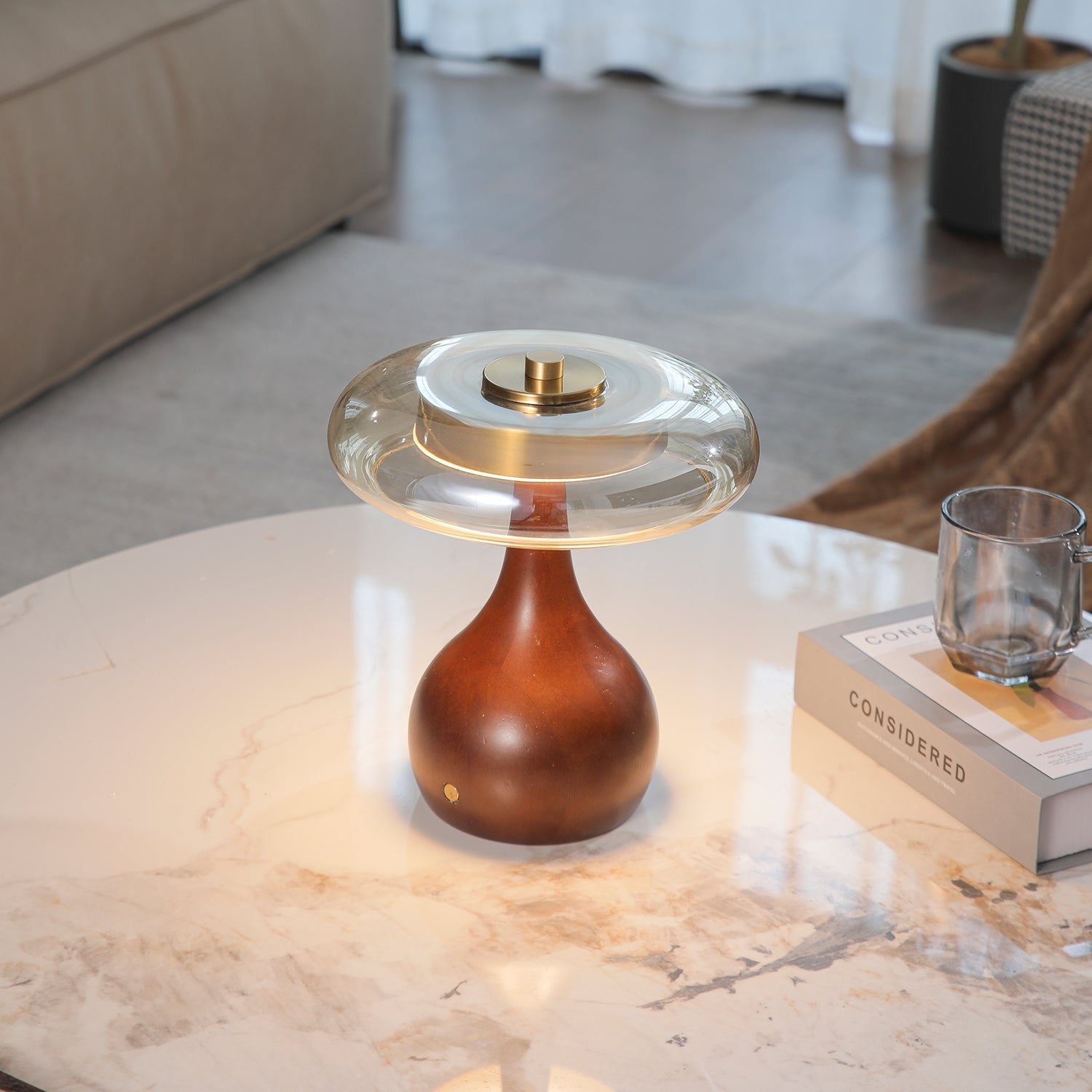 Solance Wood Vintage Table Lamp - Letslighting