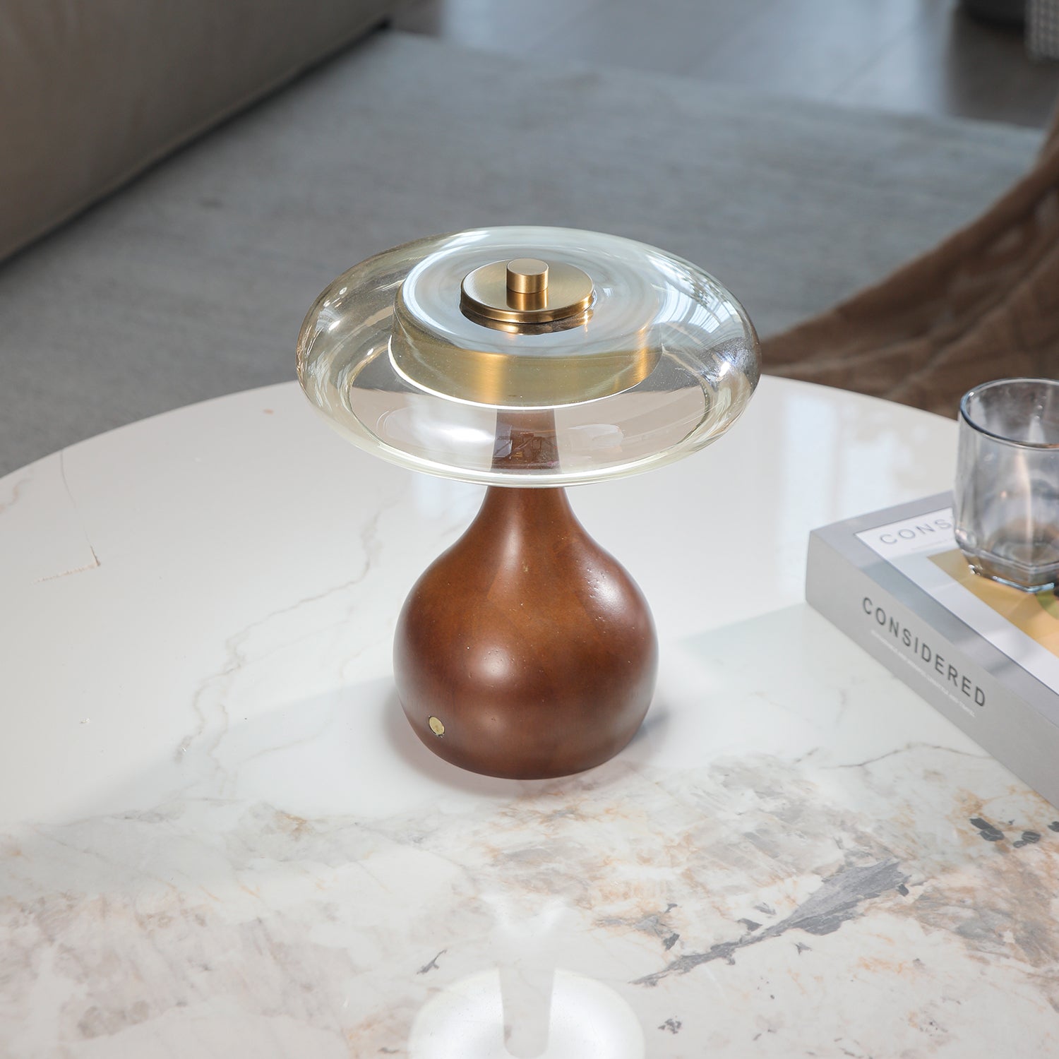 Solance Wood Vintage Table Lamp - Letslighting