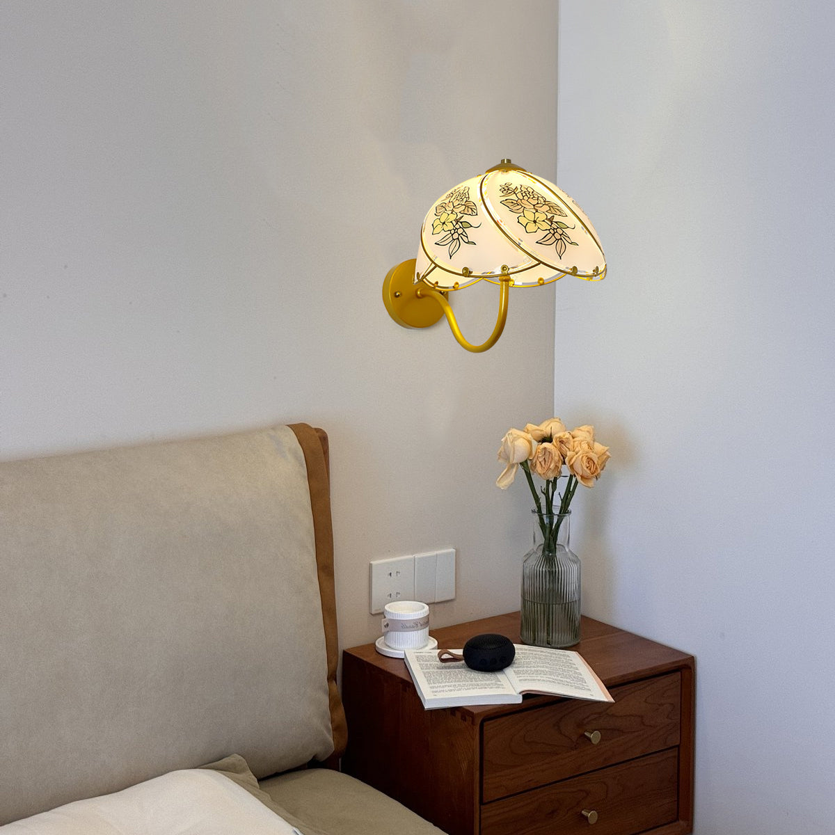 Tiffany Lily Wall Light - Letslighting