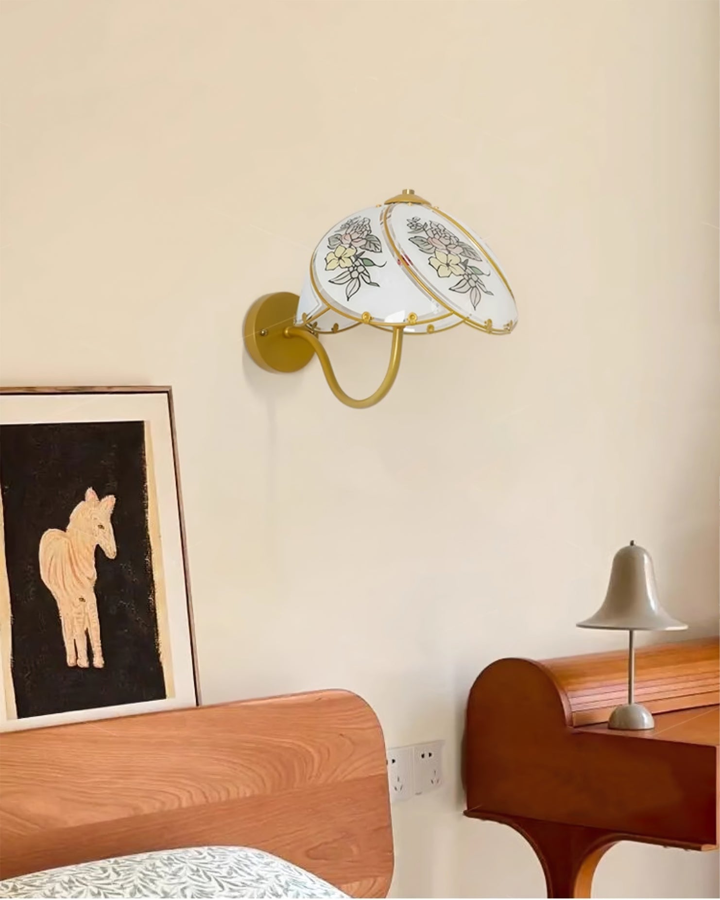 Tiffany Lily Wall Light - Letslighting