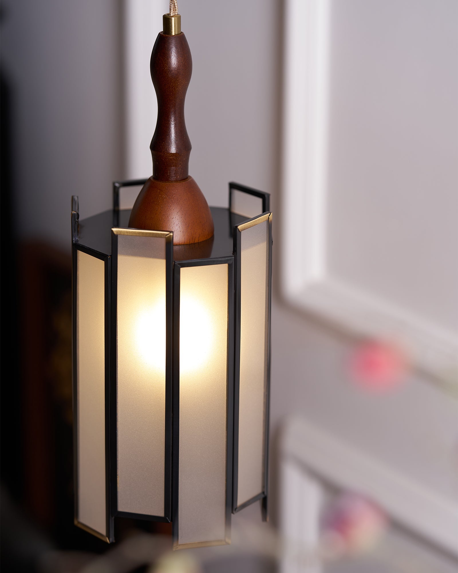 Florace Wood & Glass Vintage Pendant Lamp - Letslighting