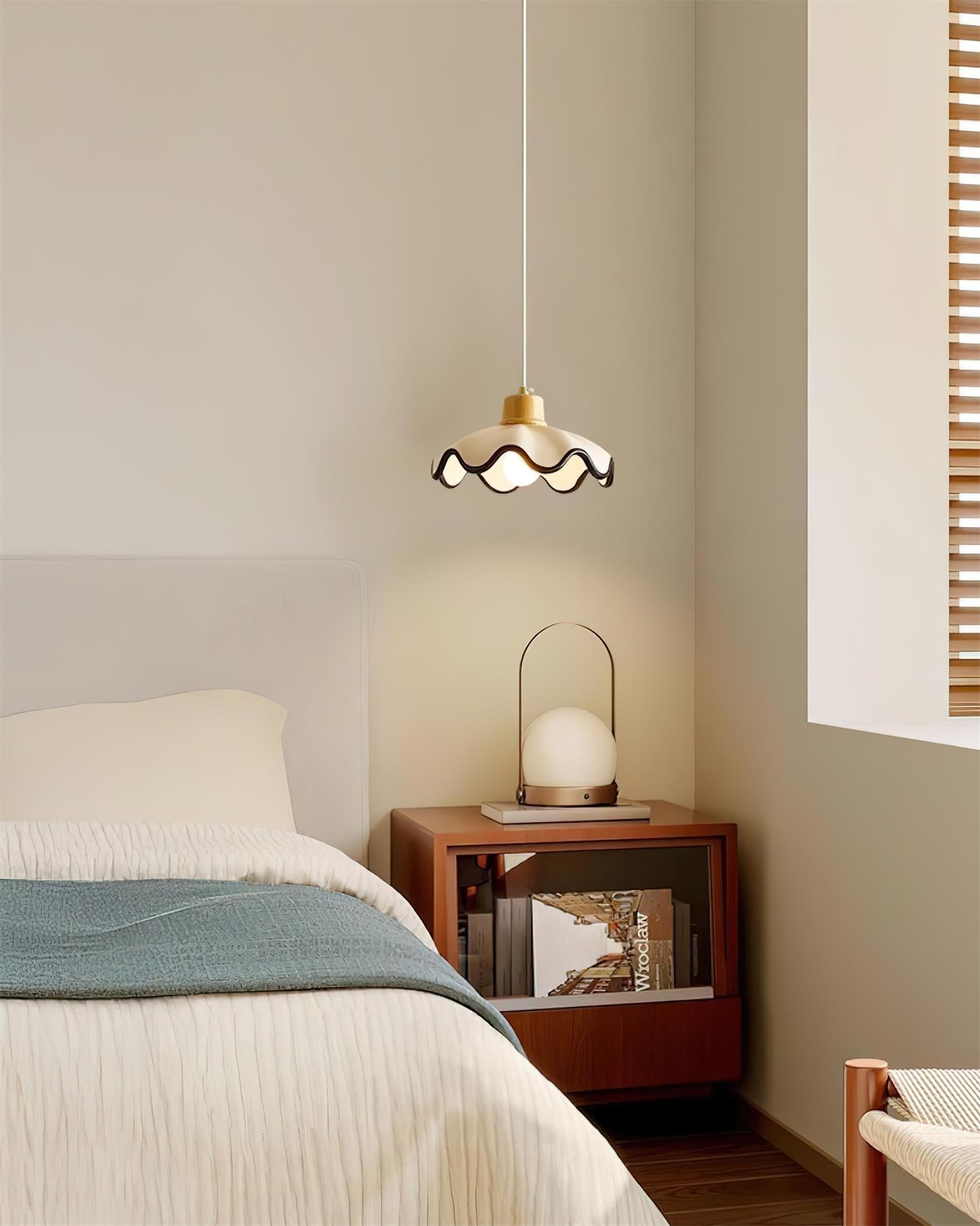 Tilda Pendant Lamp Cheerful Scalloped Whimsy - Letslighting