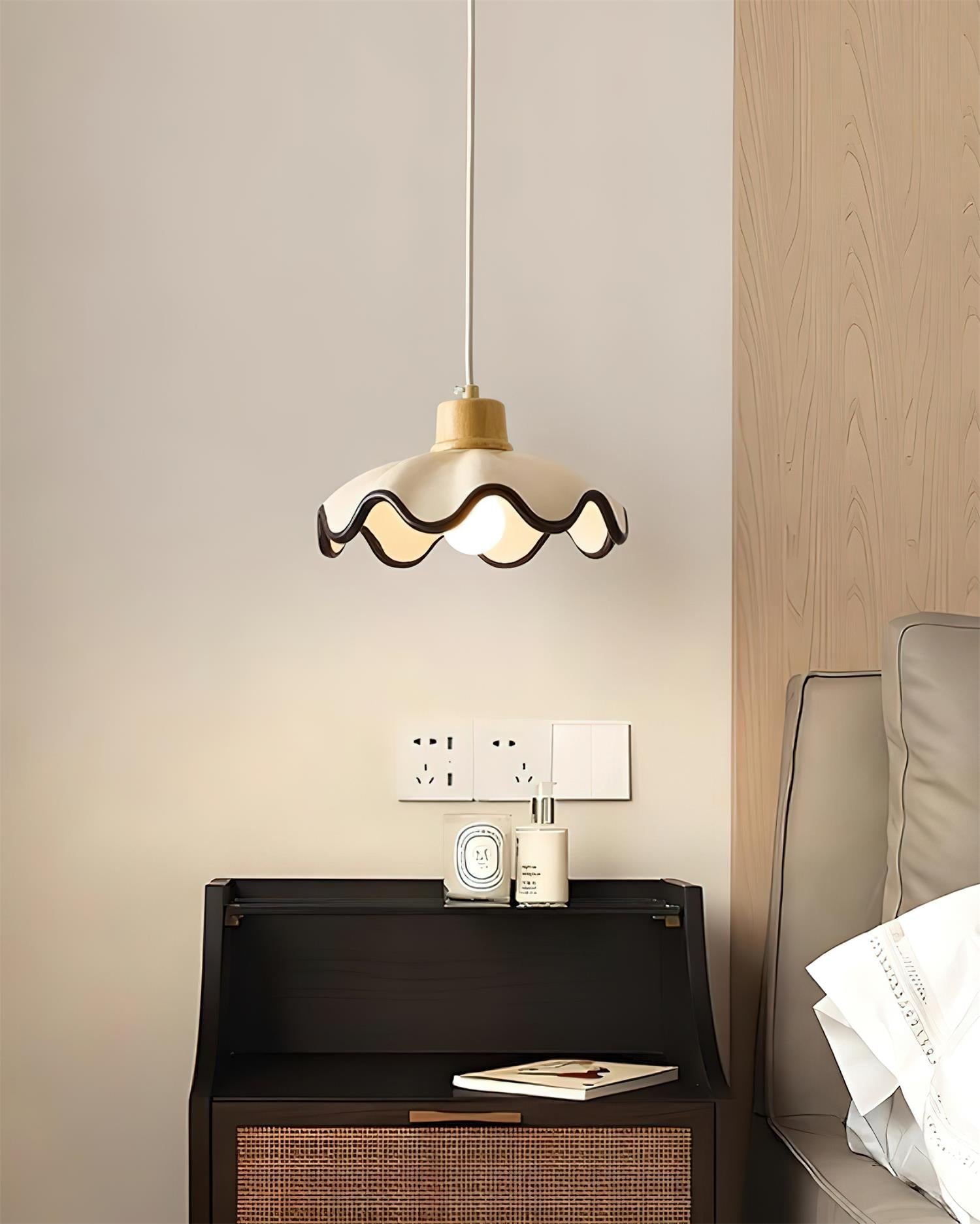 Tilda Pendant Lamp Cheerful Scalloped Whimsy - Letslighting