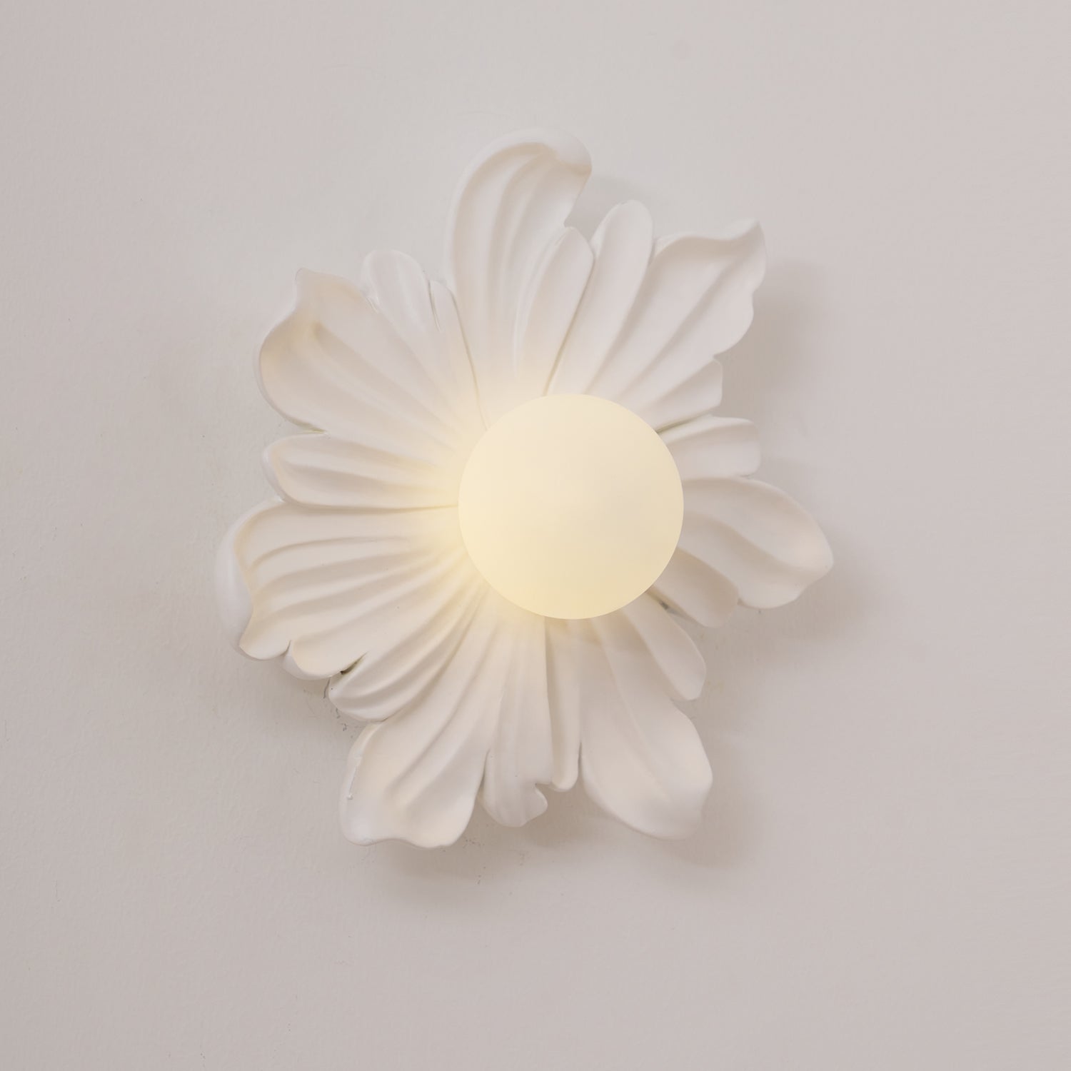 Tina Flower Wall Lamp - Letslighting